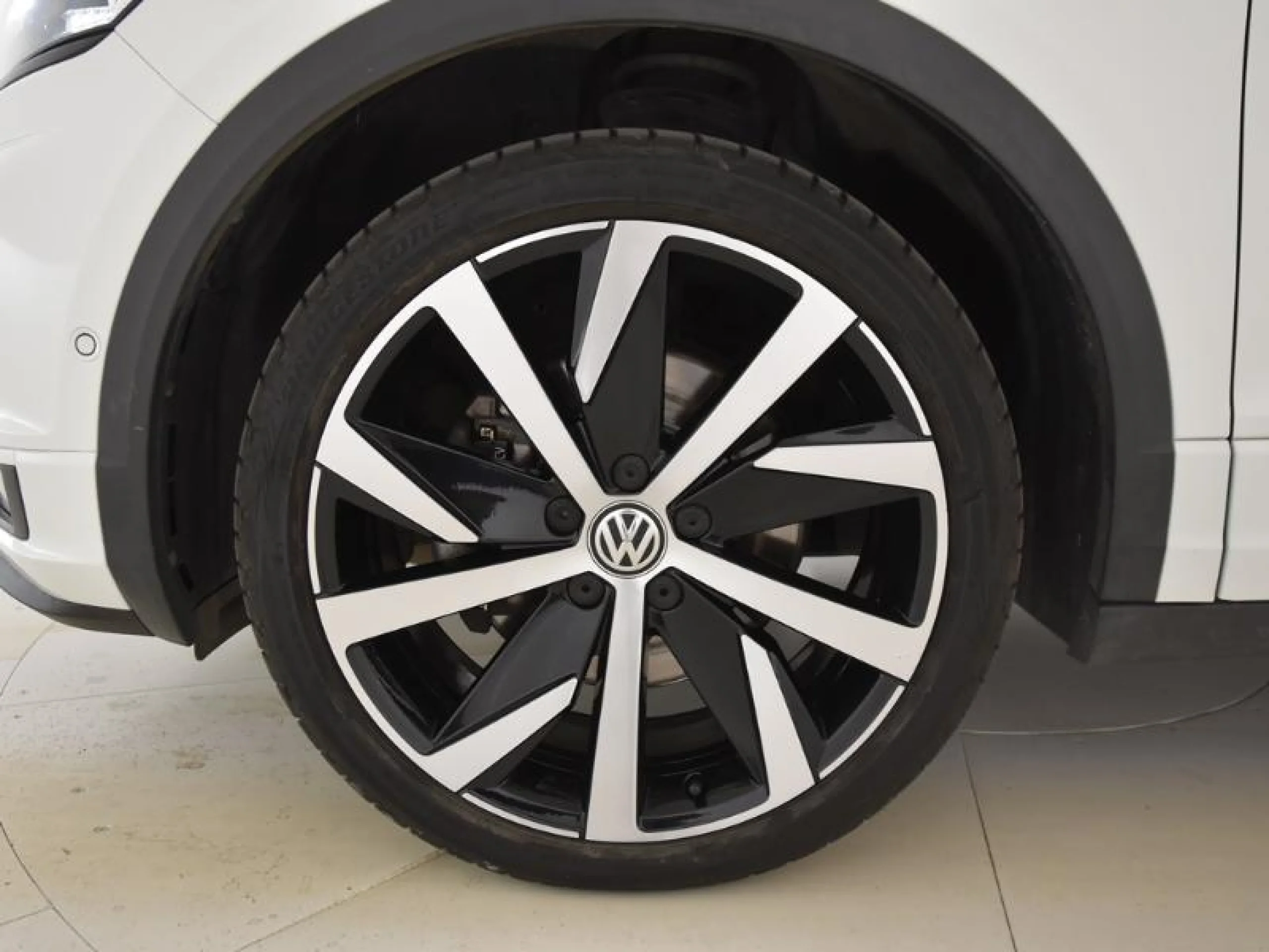 VOLKSWAGEN T ROC R LINE 1.5 TSI 110KW (150CV) CABRIO - Foto 8