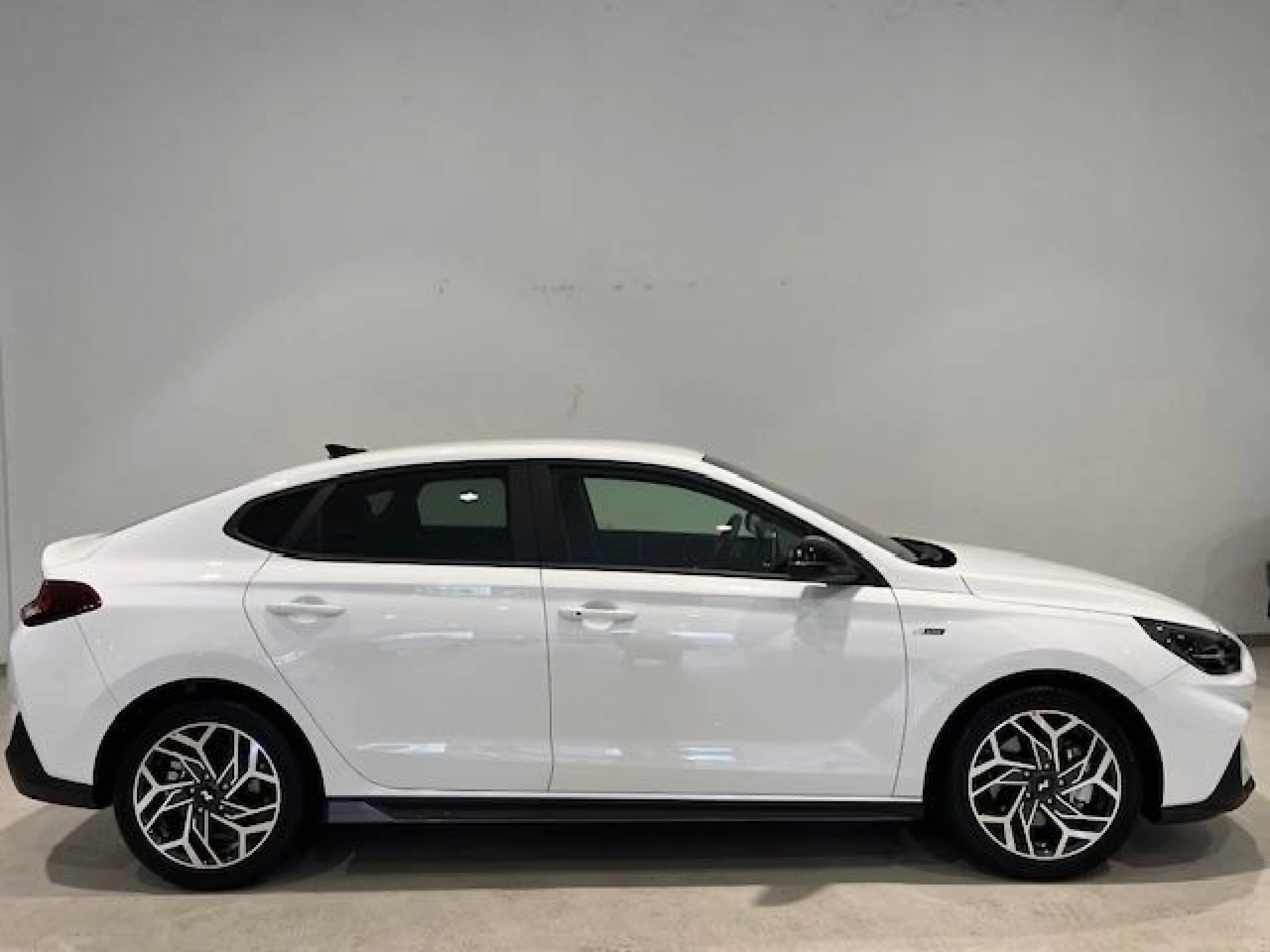 HYUNDAI I30 I30 FB TGDI 1.0 100CV DT N LINE - Foto 3