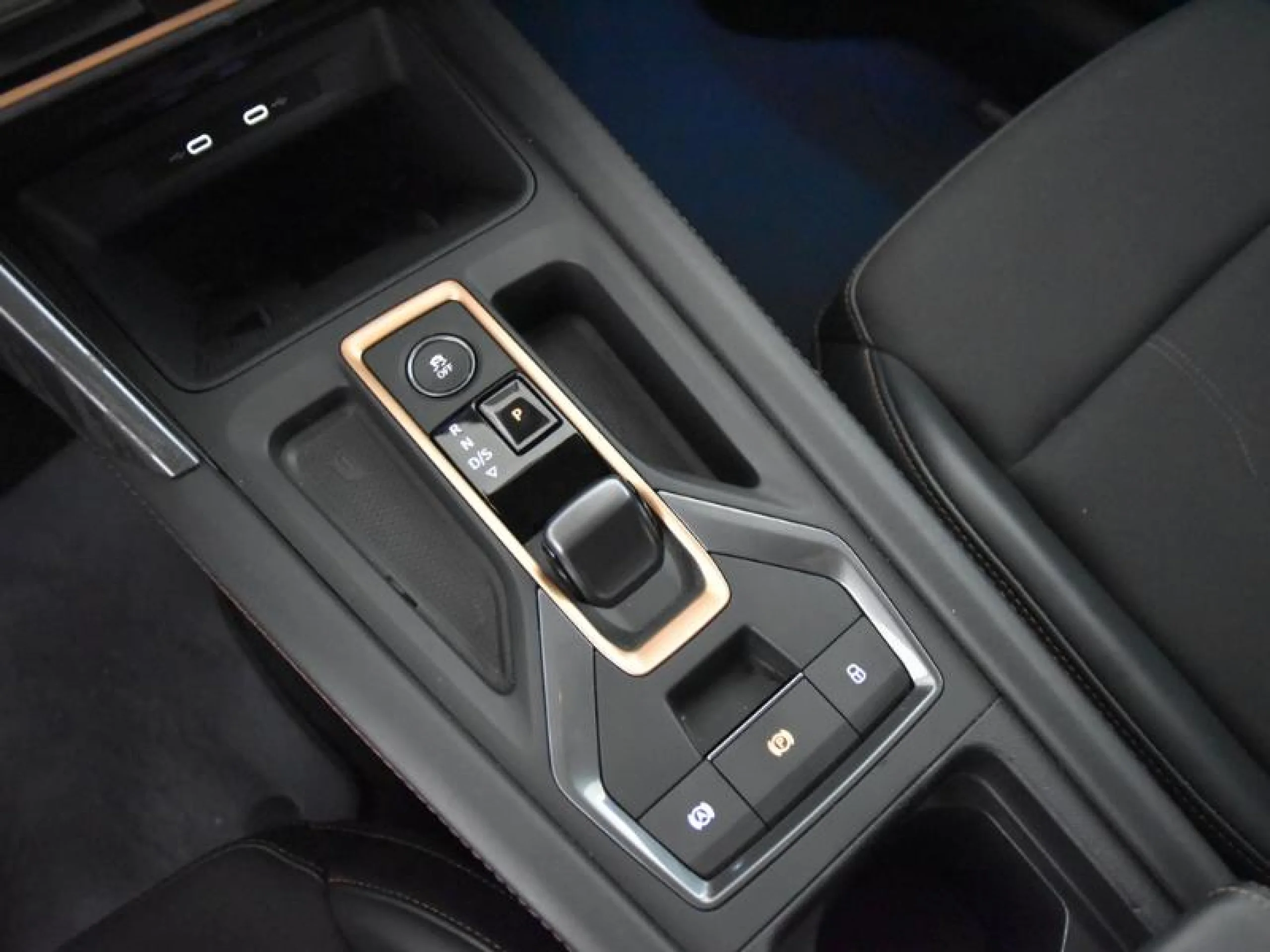 CUPRA FORMENTOR 1.5 ETSI 110KW (150 CV) DSG - Foto 11