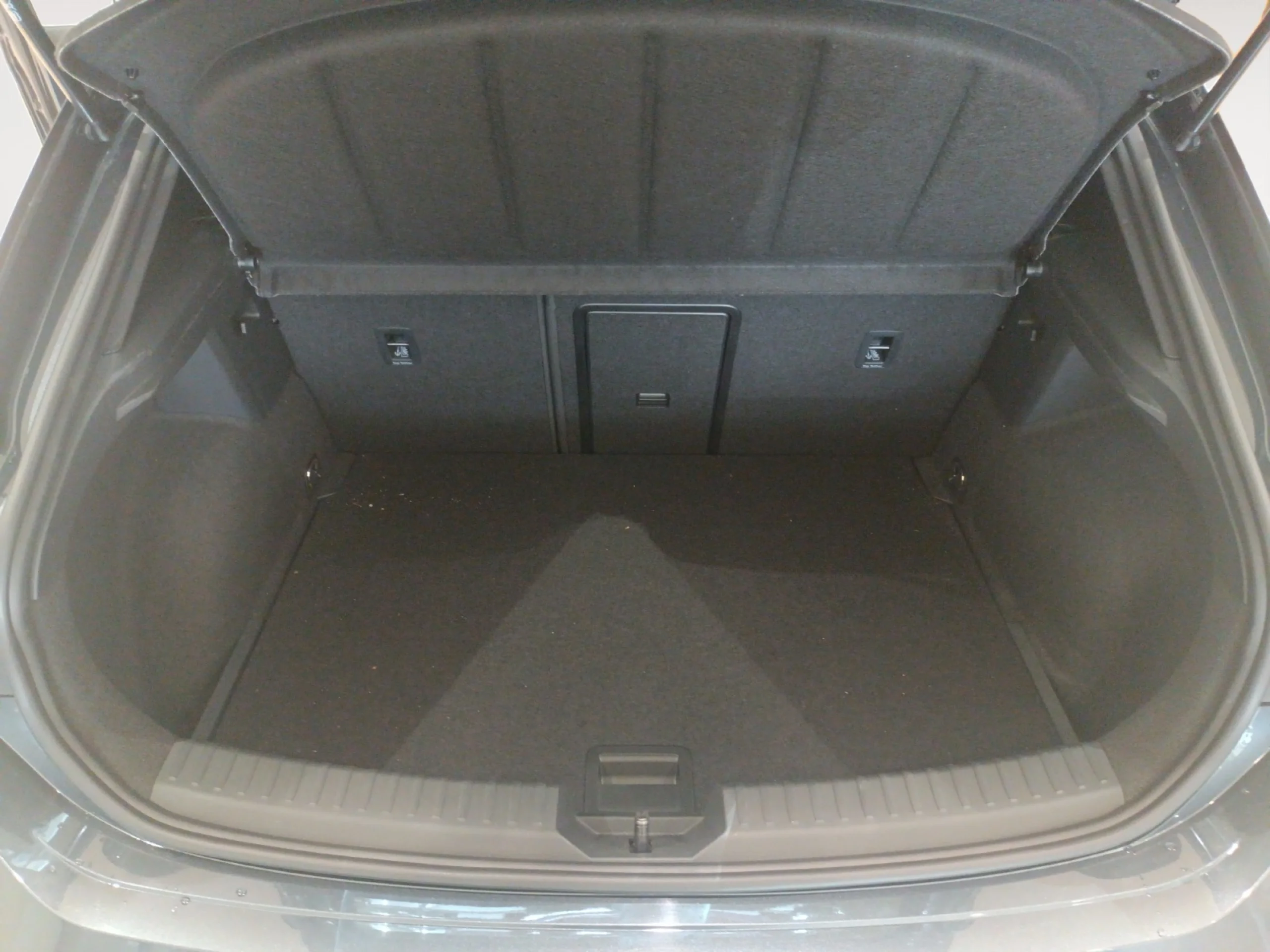CUPRA LEON 1.5 ETSI 110KW (150CV) DSG - Foto 8
