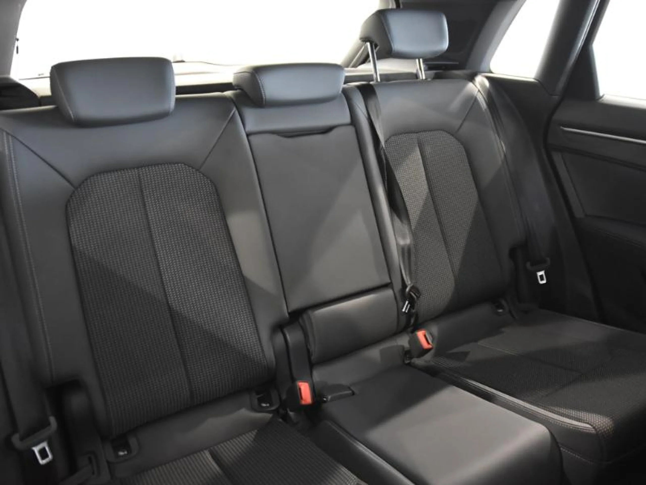 AUDI Q3 S LINE 35 TDI 110KW (150CV) S TRONIC - Foto 5