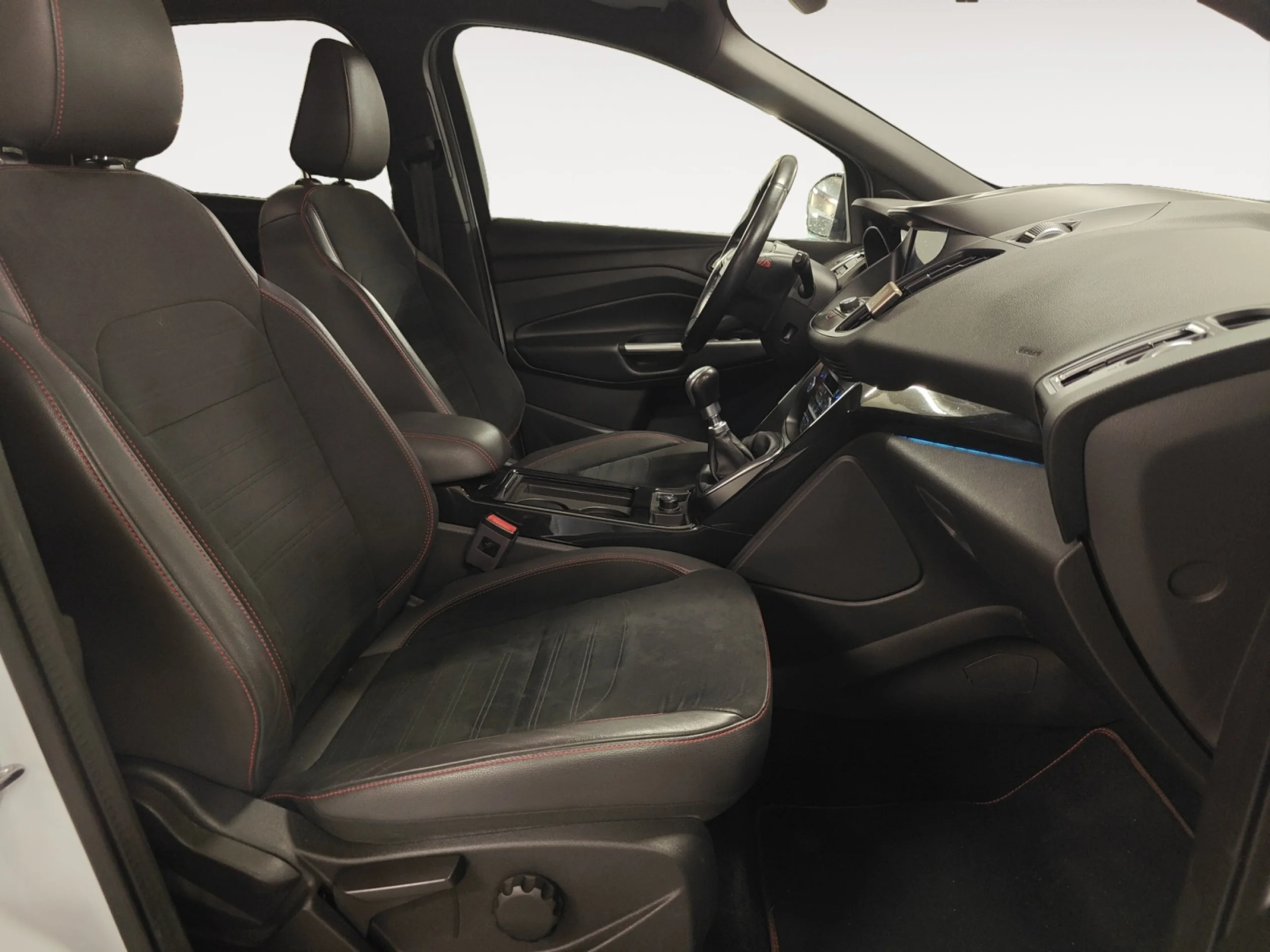 FORD KUGA 1.5 TDCI 88KW 4X2 TITANIUM - Foto 5