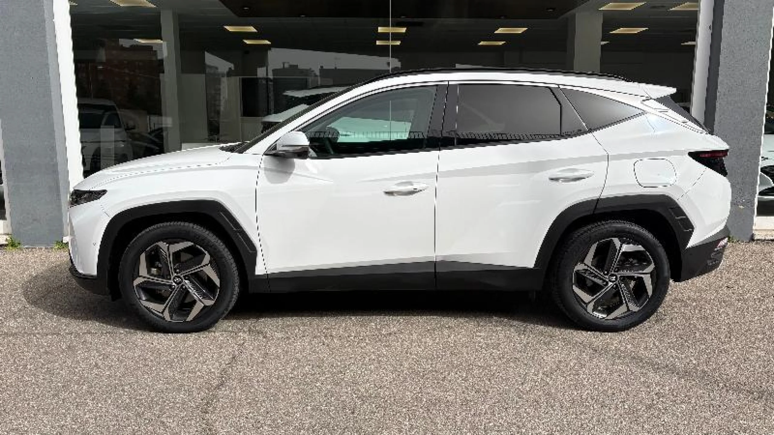 HYUNDAI TUCSON 1.6 TGDI 169KW (230CV) HEV STYLE AUT 4X4 - Foto 9