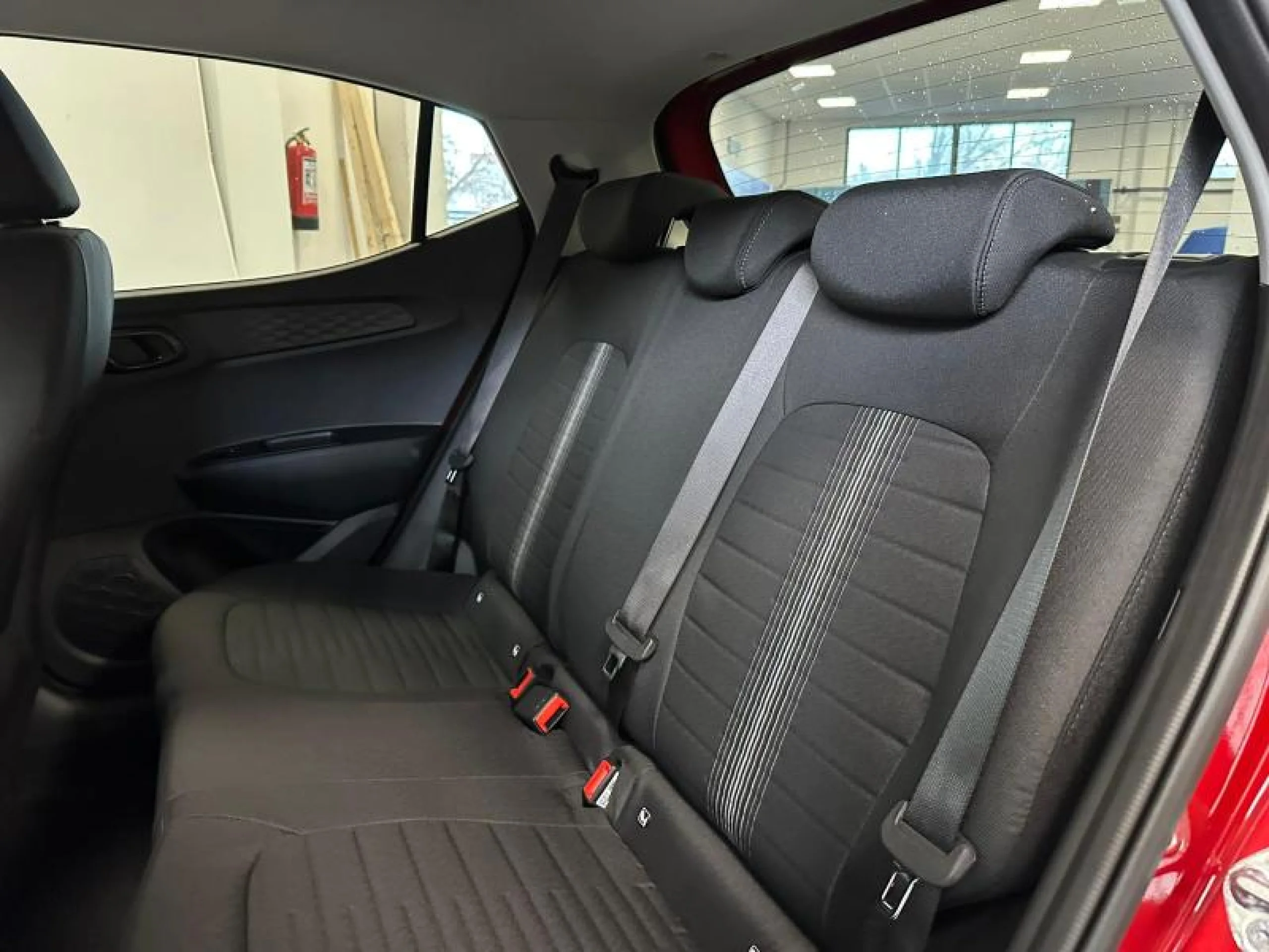 HYUNDAI I10 1.0 KLASS - Foto 8