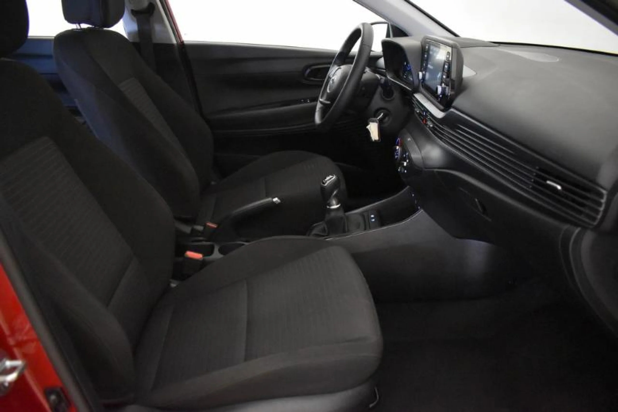 HYUNDAI I20 1.0 TGDI 74KW (100CV) 48V KLASS - Foto 3