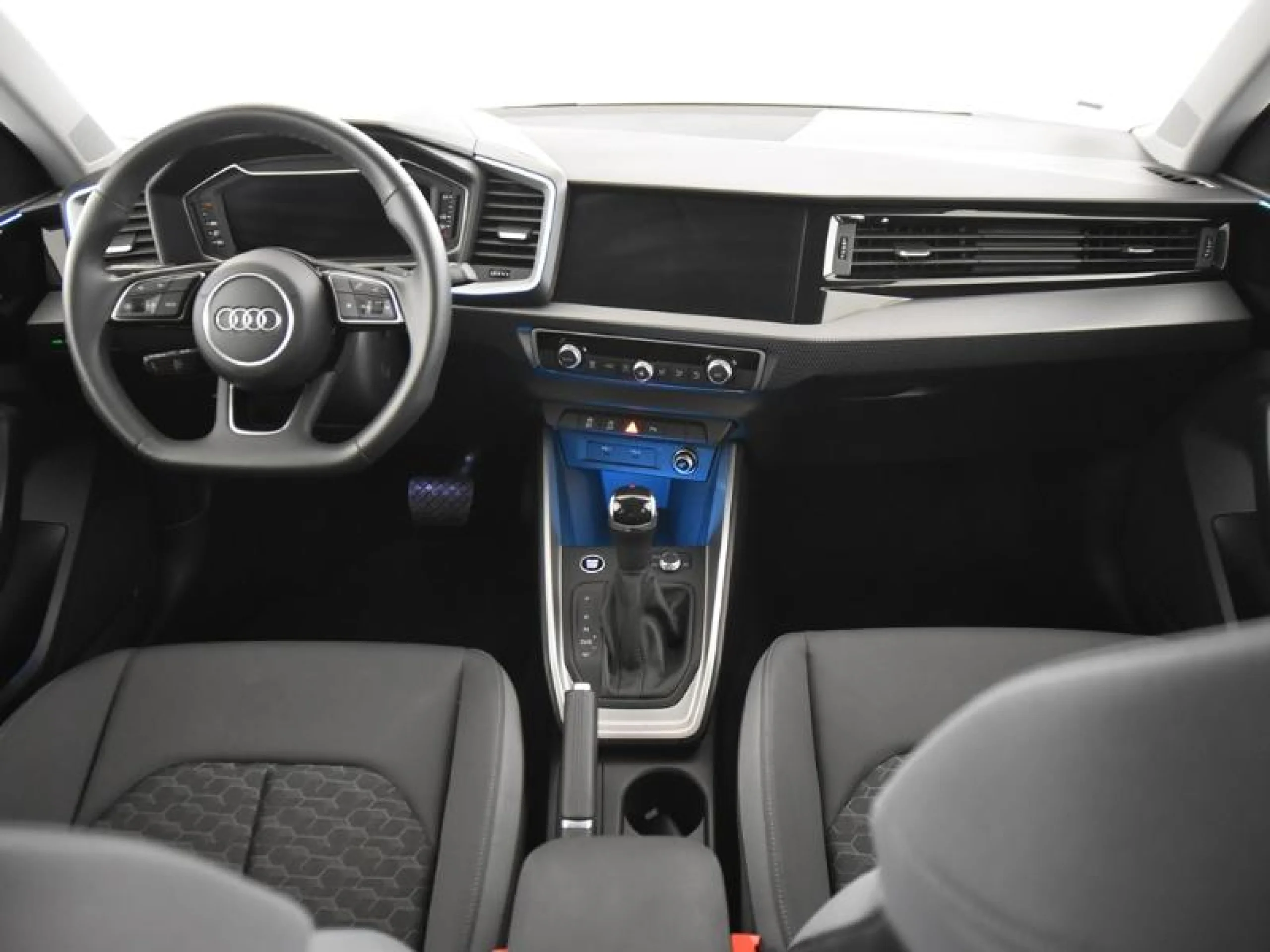 AUDI A1 SPORTBACK ADRENALIN 30 TFSI 85KW S TRON - Foto 4
