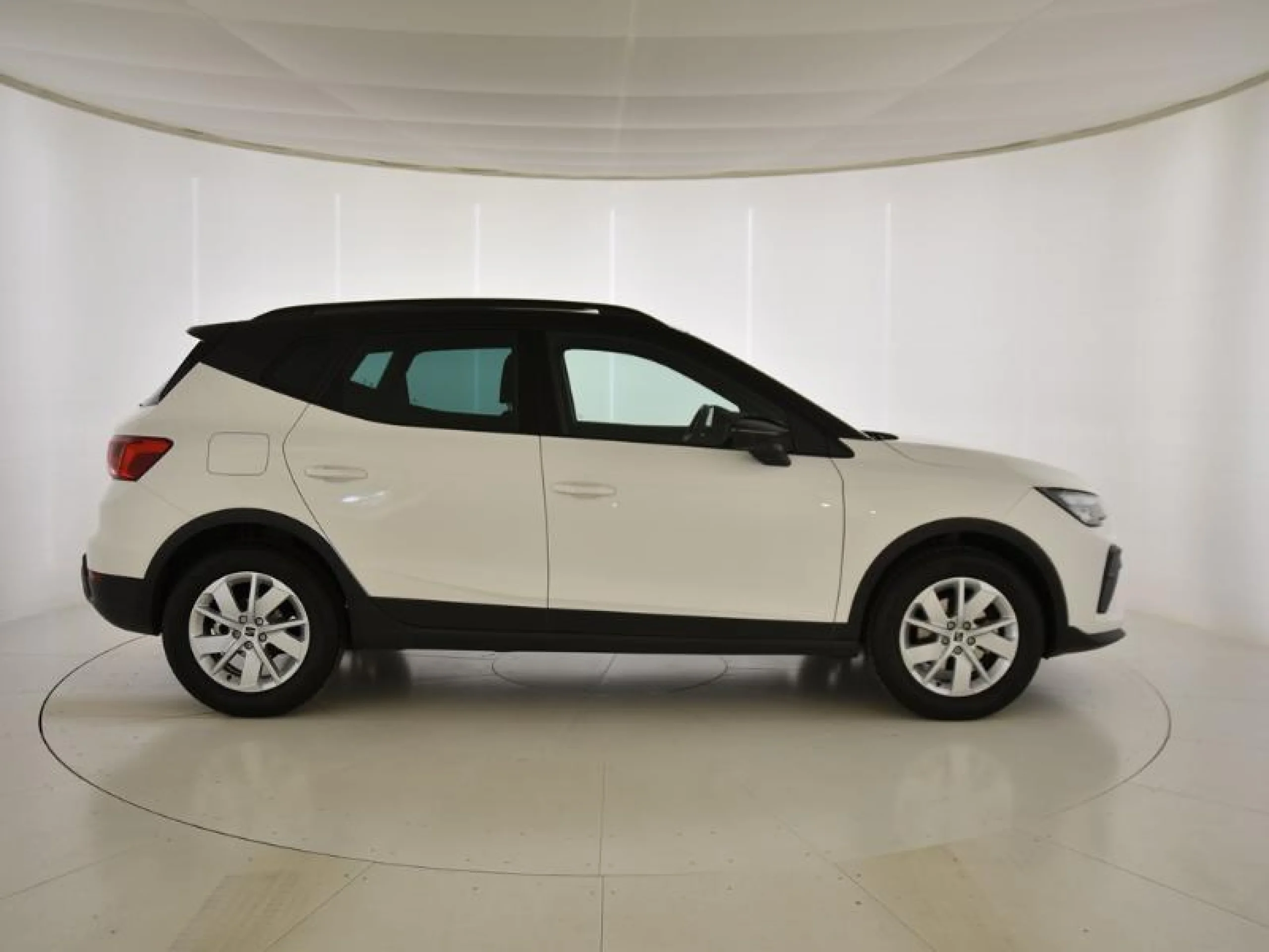 SEAT ARONA 1.0 TSI 85KW (115CV) START&STOP STYLE - Foto 3