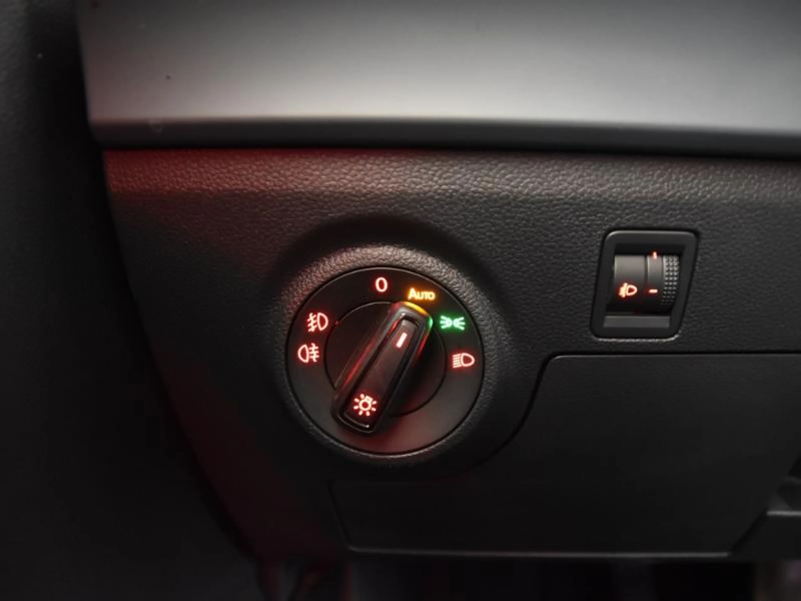 SEAT ARONA 1.0 TSI 85KW (115CV) START&STOP STYLE - Foto 18