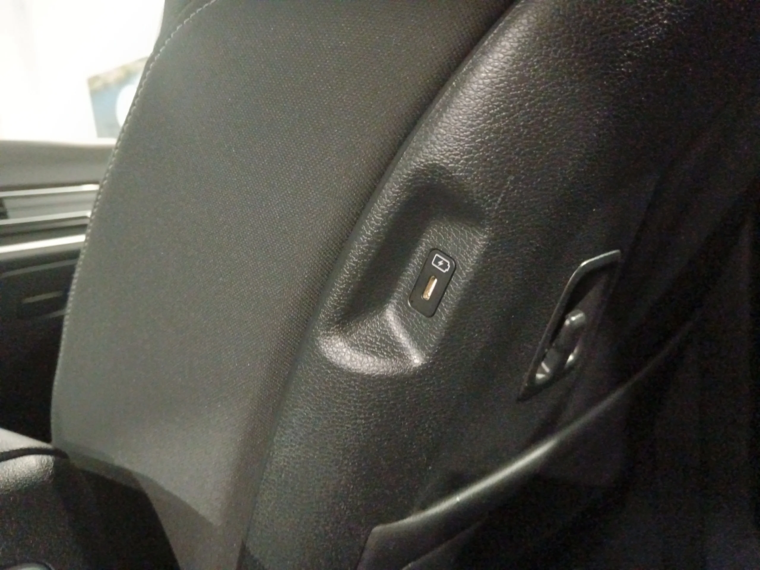 KIA SPORTAGE 1.6 T GDI 110KW (150CV) DRIVE 4X2 - Foto 13