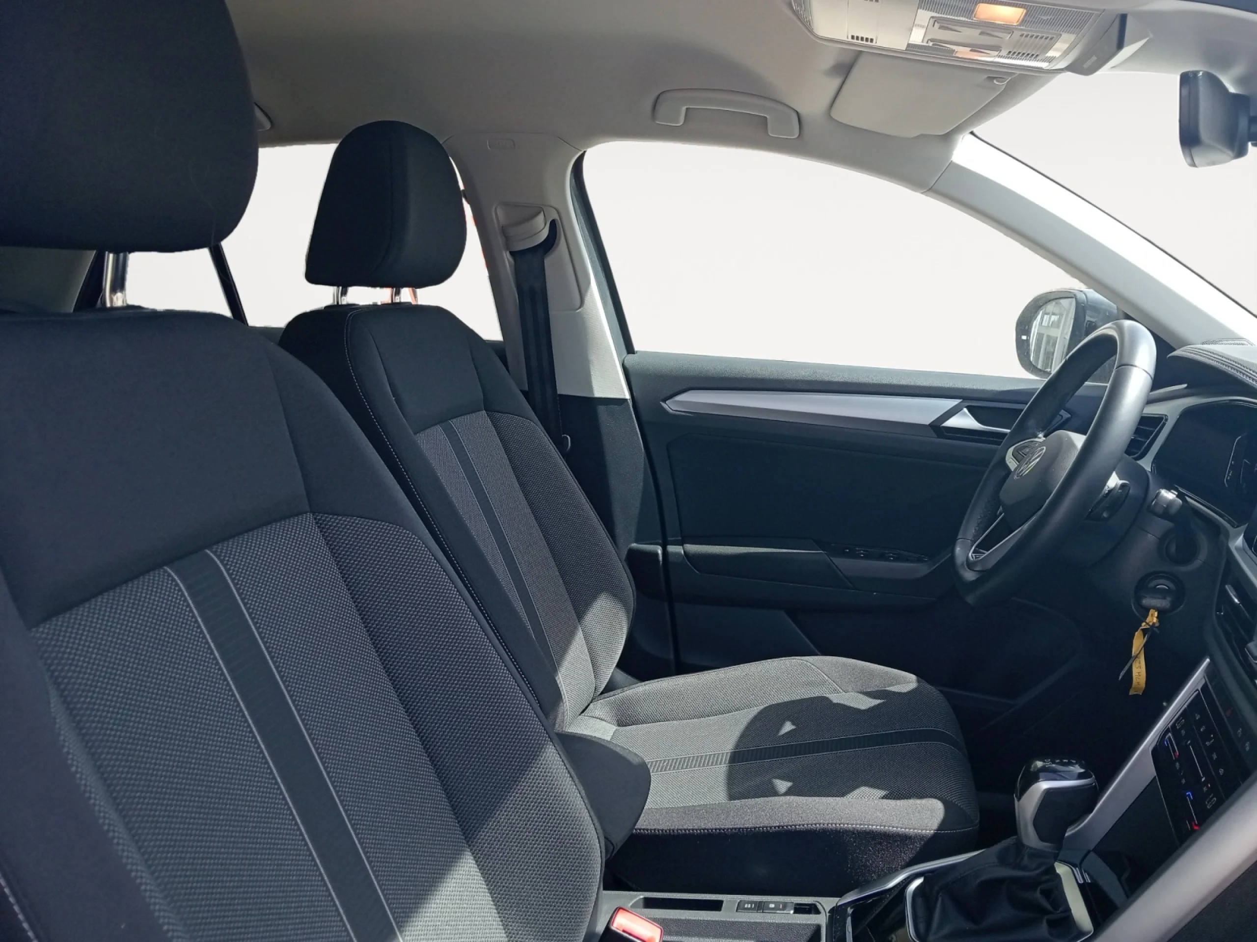 VOLKSWAGEN T ROC LIFE 2.0 TDI 110KW (150CV) DSG - Foto 5
