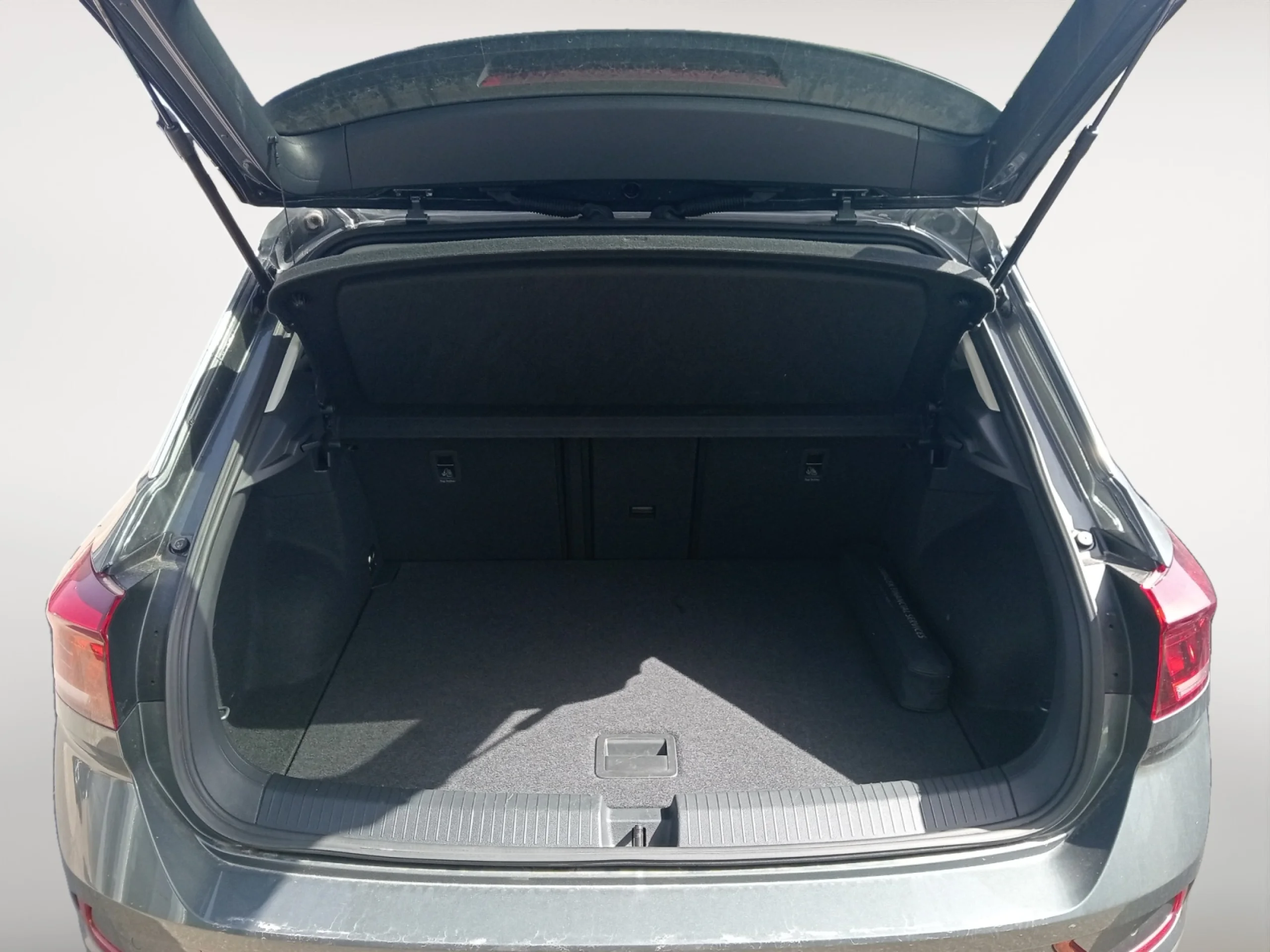 VOLKSWAGEN T ROC LIFE 2.0 TDI 110KW (150CV) DSG - Foto 7