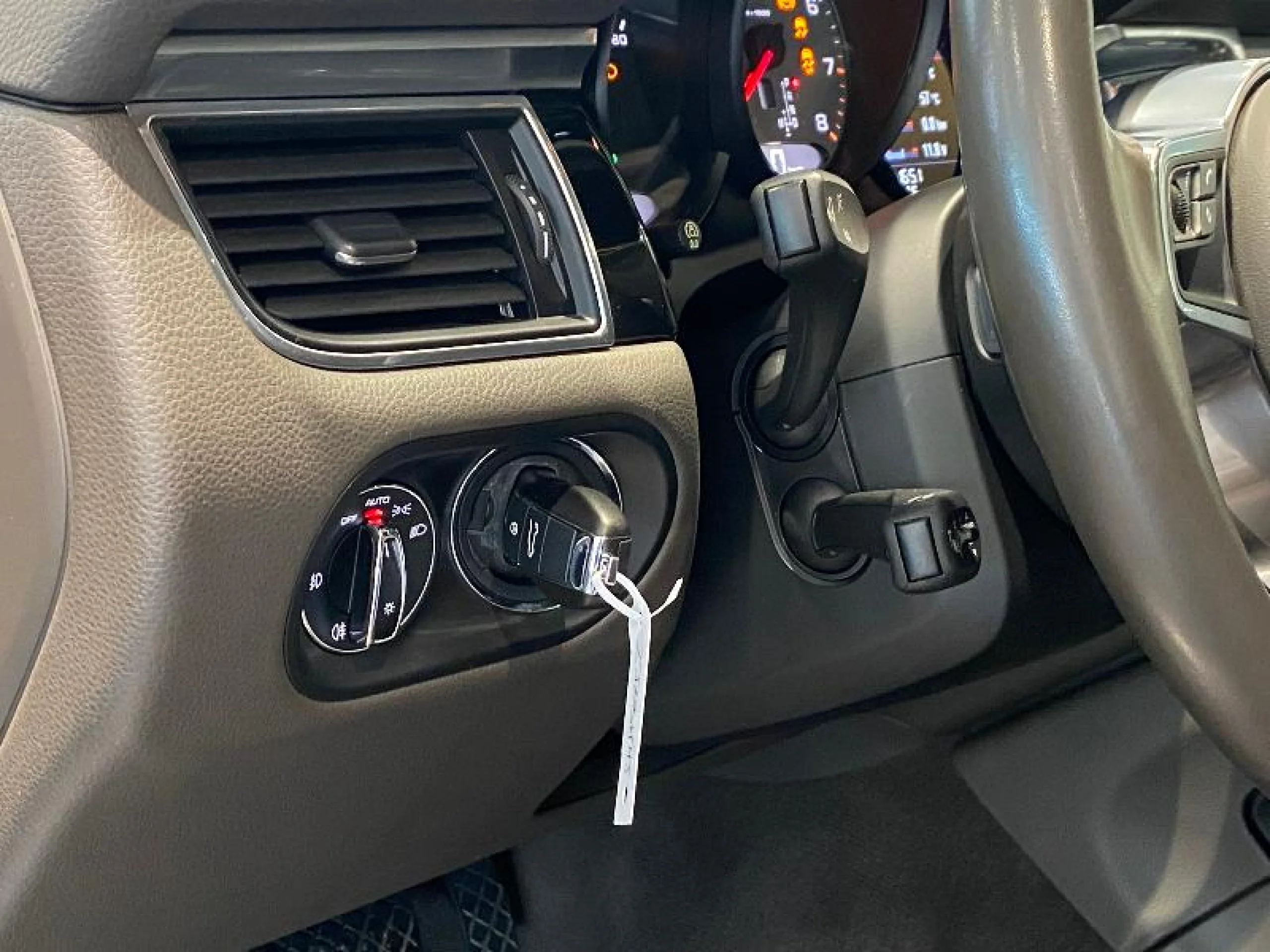 PORSCHE MACAN S - Foto 19