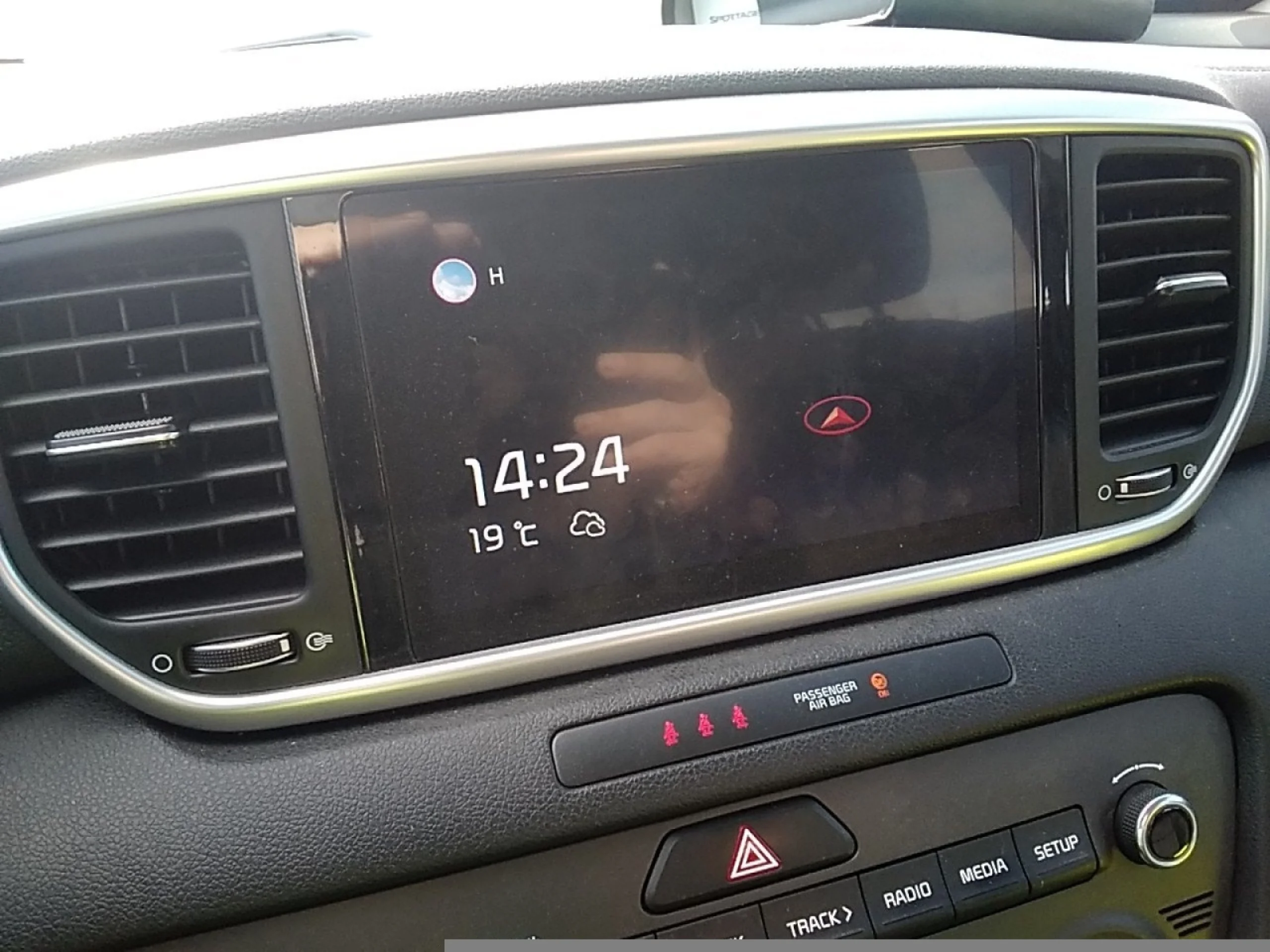 KIA SPORTAGE 1.6 CRDI MHEV 100KW (136CV) BUSINESS 4X2 - Foto 9