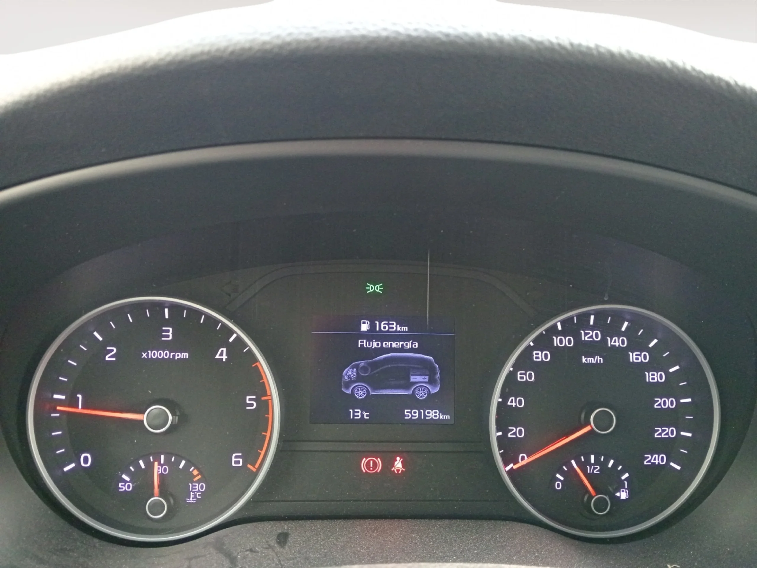 KIA SPORTAGE 1.6 CRDI MHEV 100KW (136CV) BUSINESS 4X4 - Foto 10