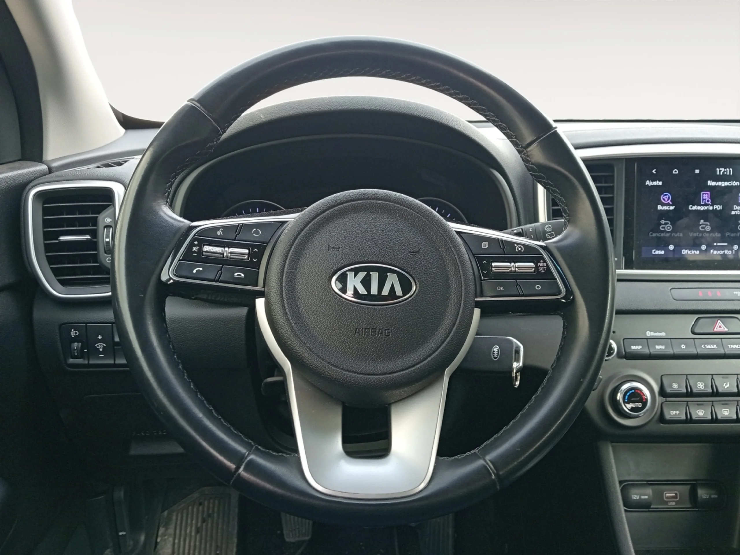 KIA SPORTAGE 1.6 CRDI MHEV 100KW (136CV) BUSINESS 4X4 - Foto 11