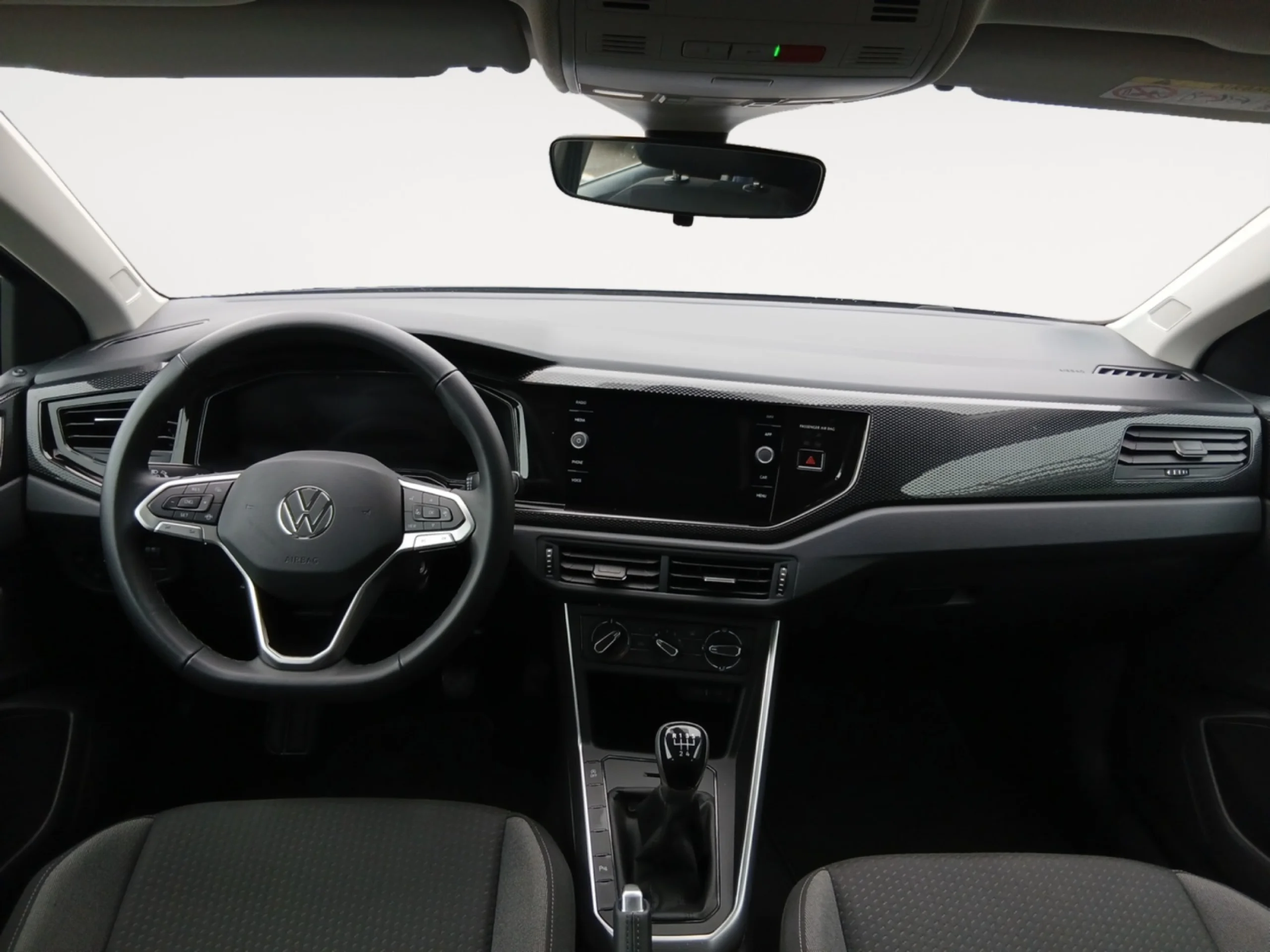 VOLKSWAGEN POLO LIFE 1.0 TSI 70KW (95CV) - Foto 4