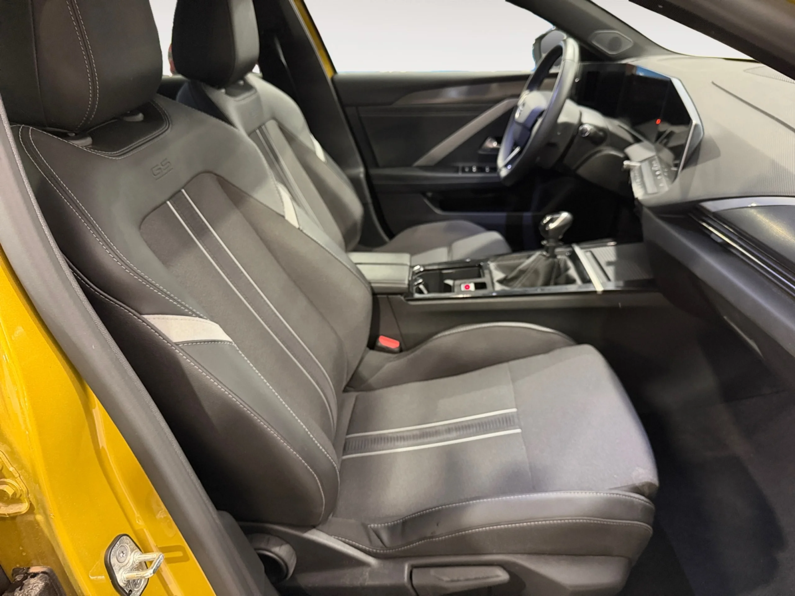 OPEL ASTRA 1.2T XHT 96KW (130CV) GS - Foto 5