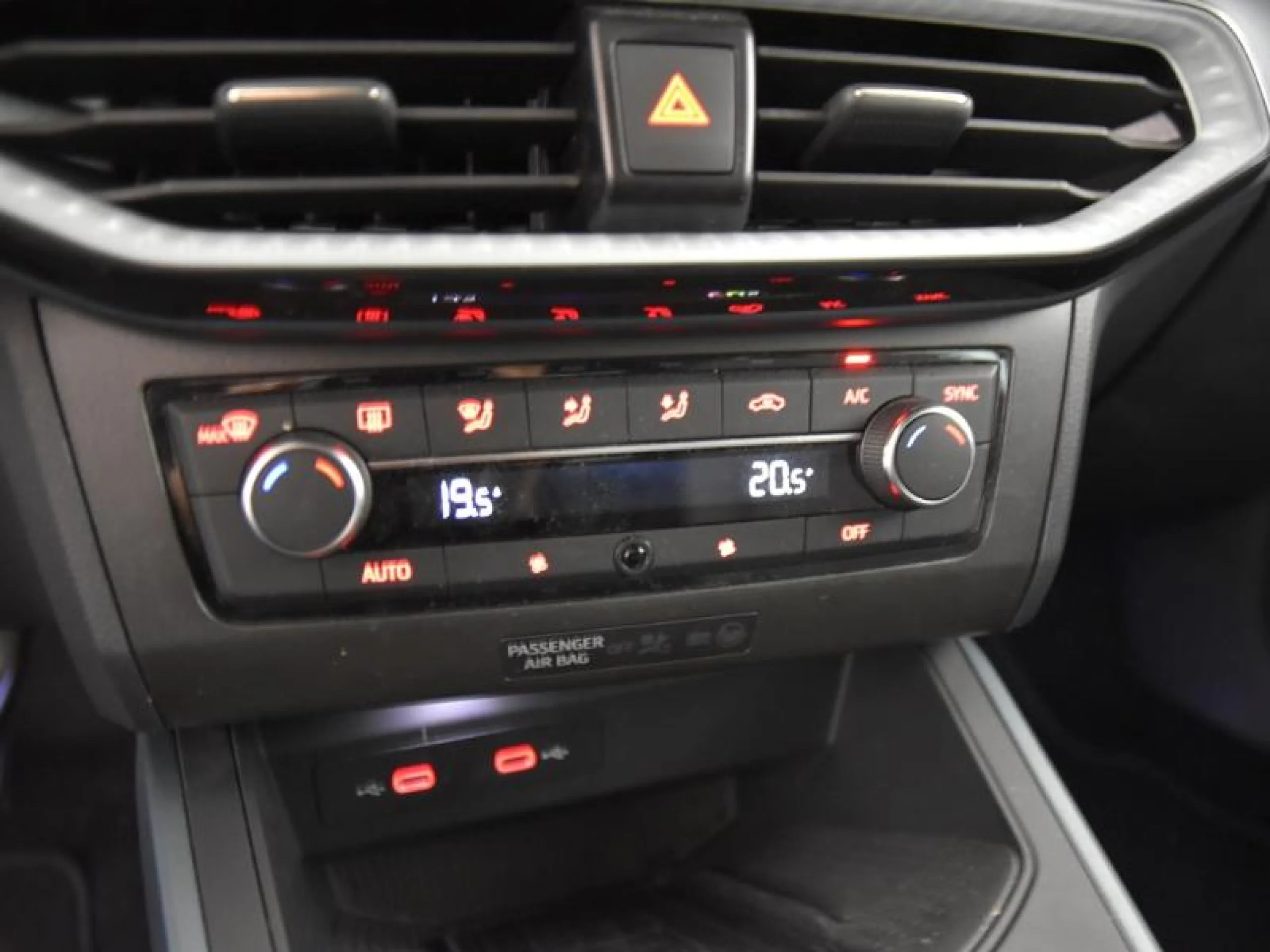 SEAT ARONA 1.0 TSI 85KW XPERIENCE SPECIAL EDITION - Foto 11