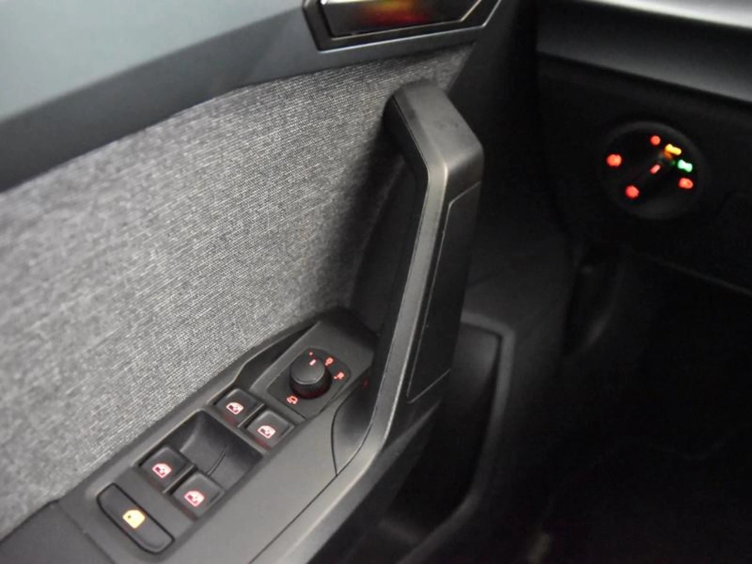 SEAT ARONA 1.0 TSI 85KW XPERIENCE SPECIAL EDITION - Foto 16