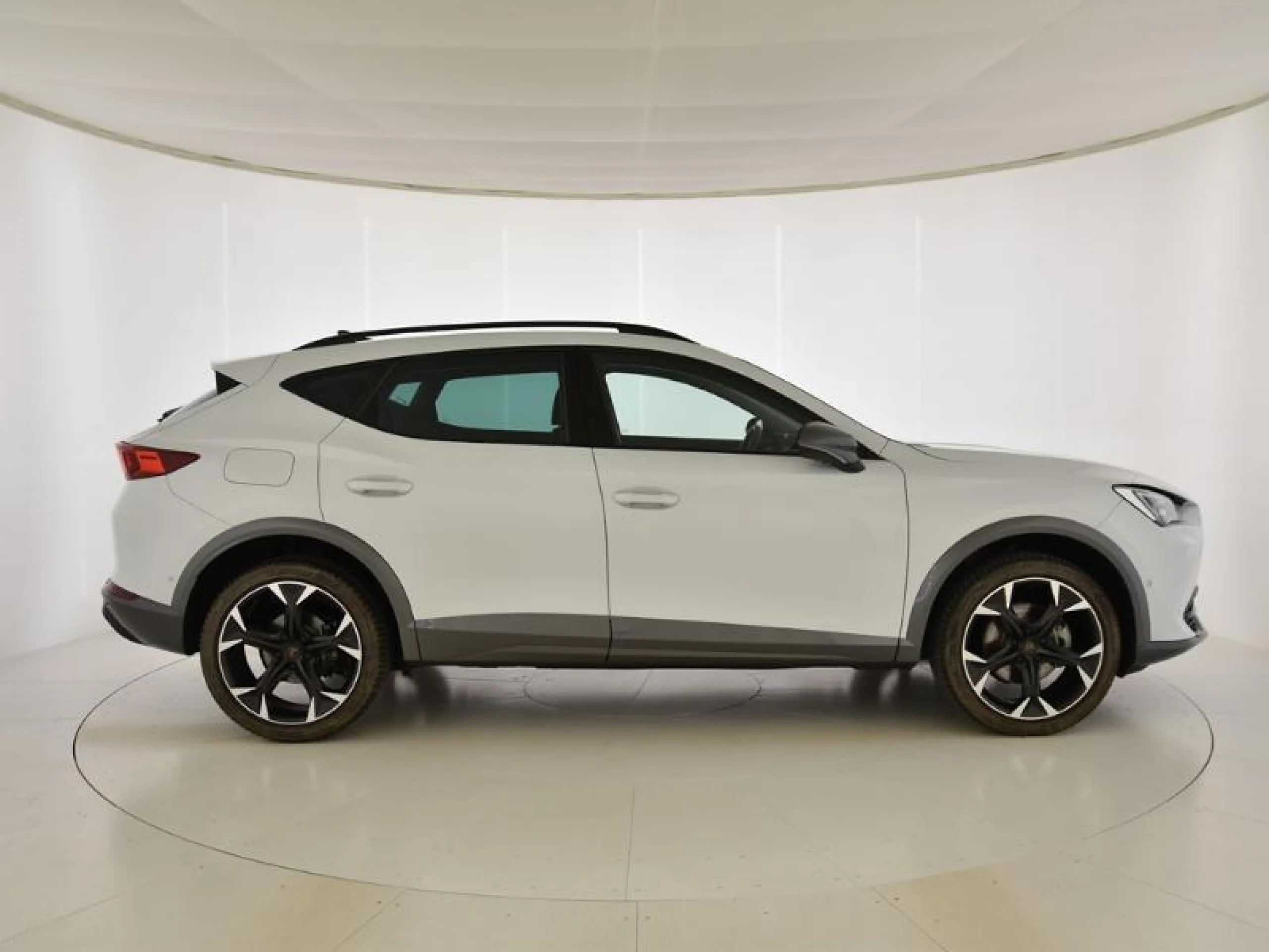 CUPRA FORMENTOR 1.5 TSI 110KW (150 CV) DSG - Foto 3