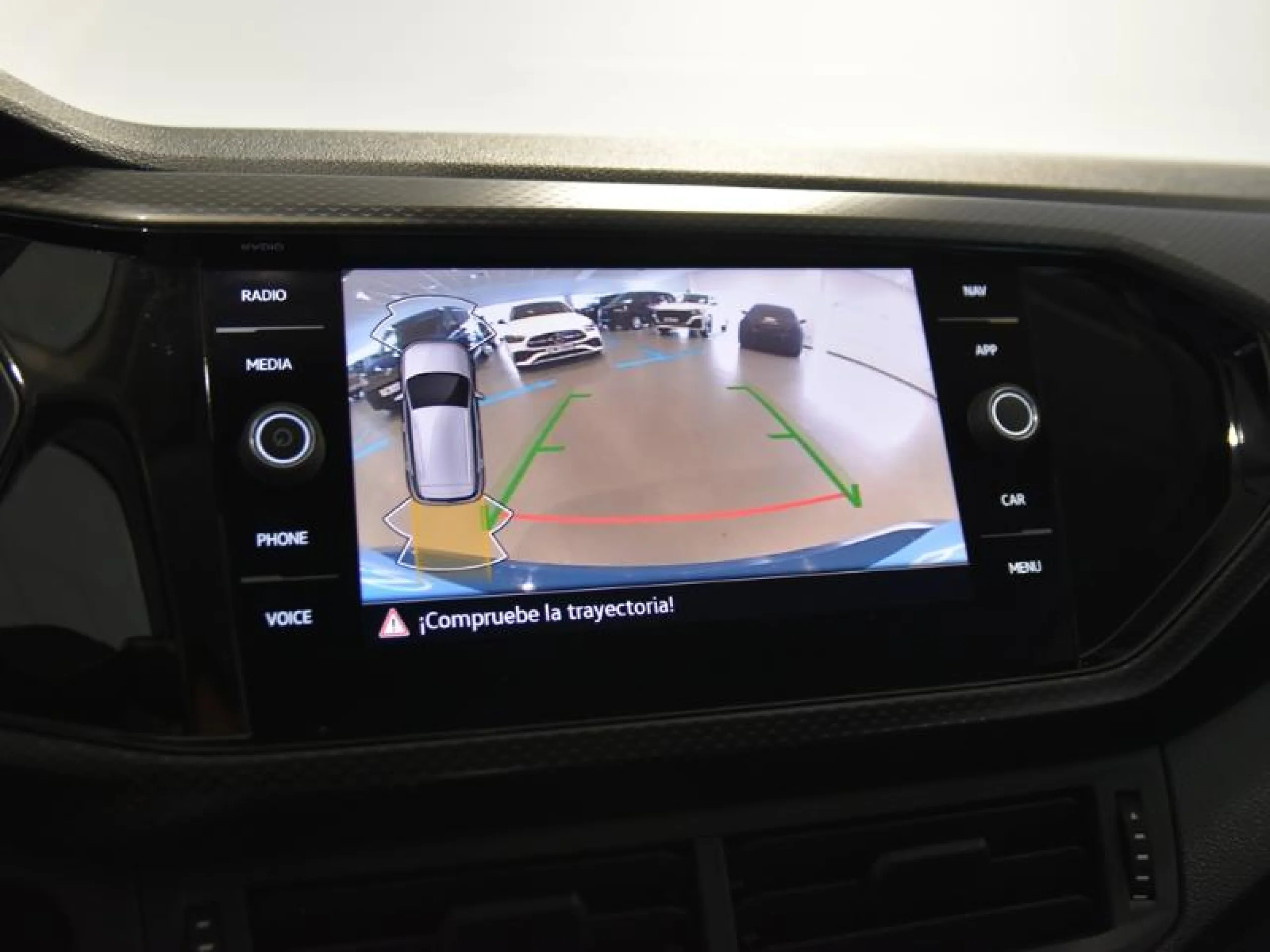 VOLKSWAGEN T CROSS ADVANCE 1.0 TSI 81KW (110CV) - Foto 12