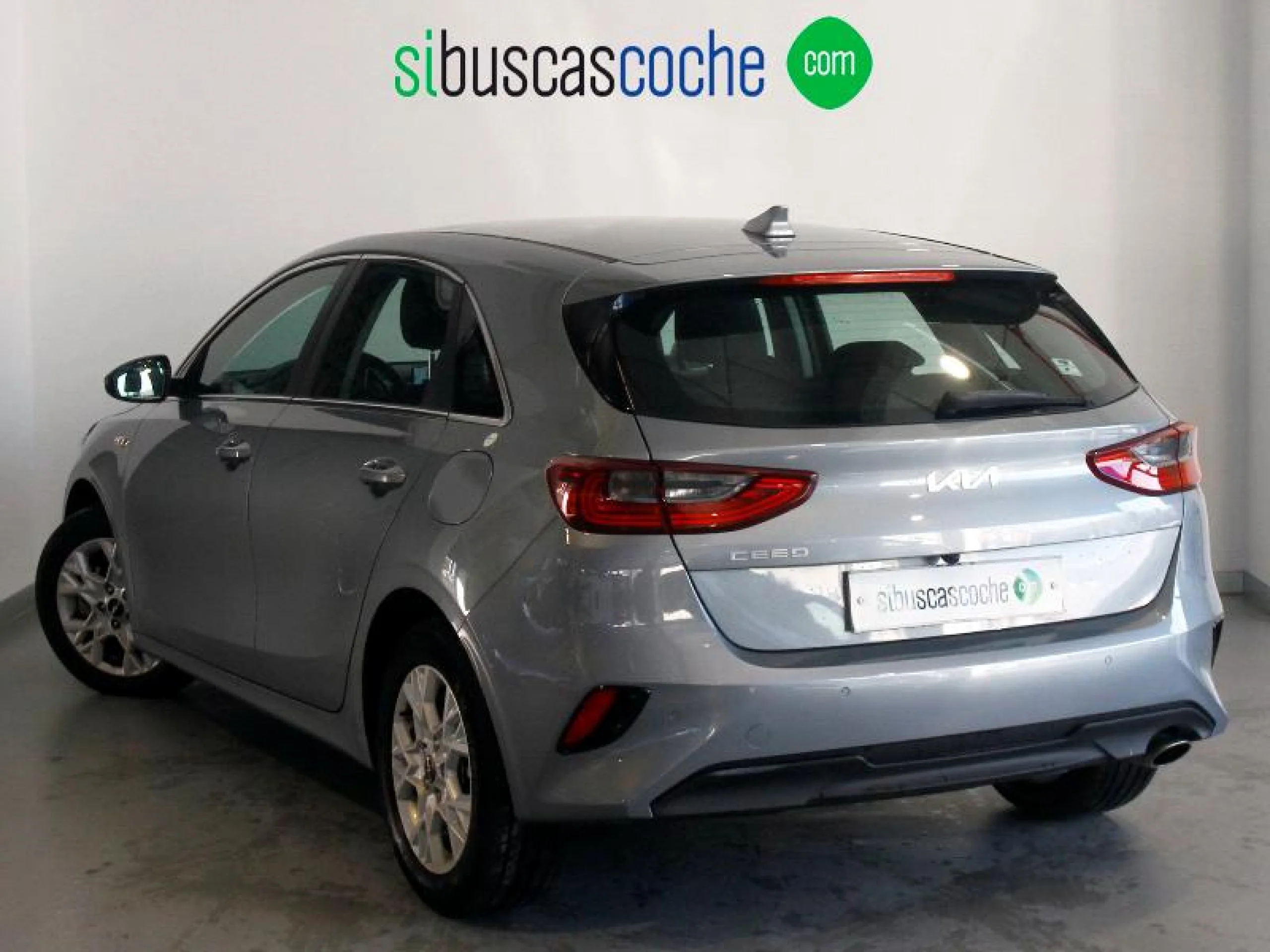 KIA CEED 1.0 T GDI 74KW (100CV) DRIVE - Foto 2