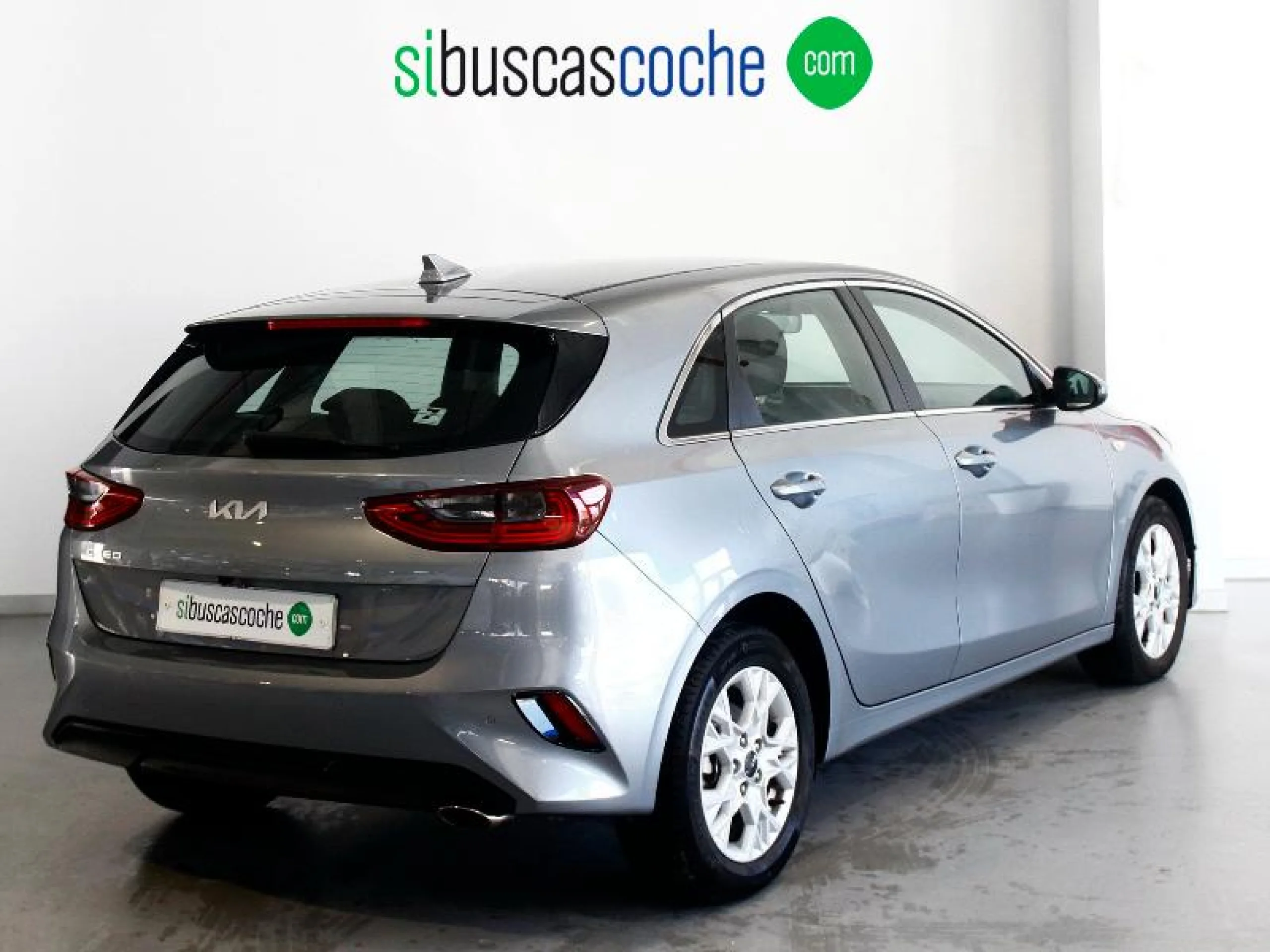 KIA CEED 1.0 T GDI 74KW (100CV) DRIVE - Foto 16