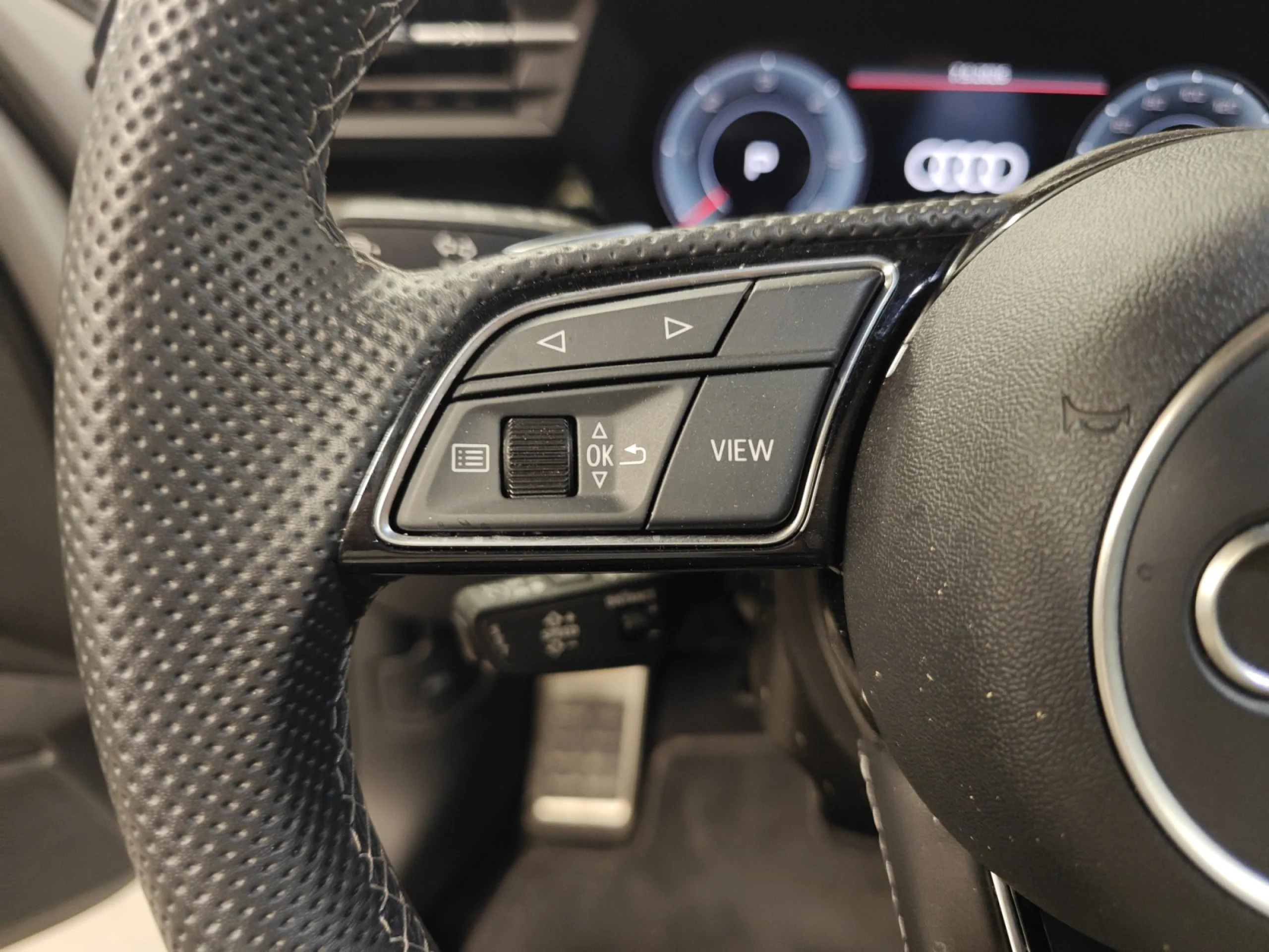AUDI A3 SPORTBACK BLACK LINE 35 TDI 110KW S TRON - Foto 11