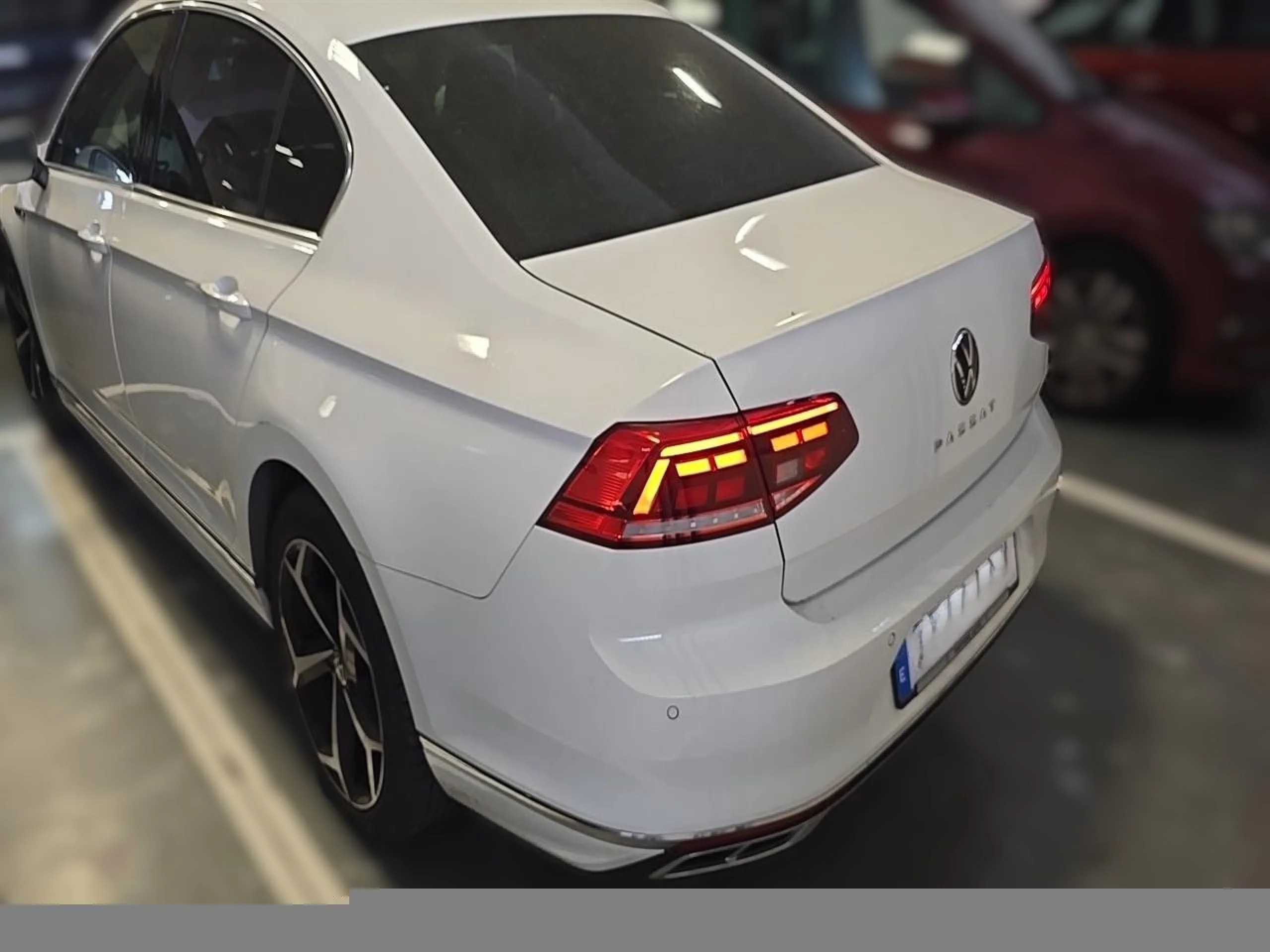 VOLKSWAGEN PASSAT R LINE 2.0 TDI 110KW (150CV) DSG - Foto 4