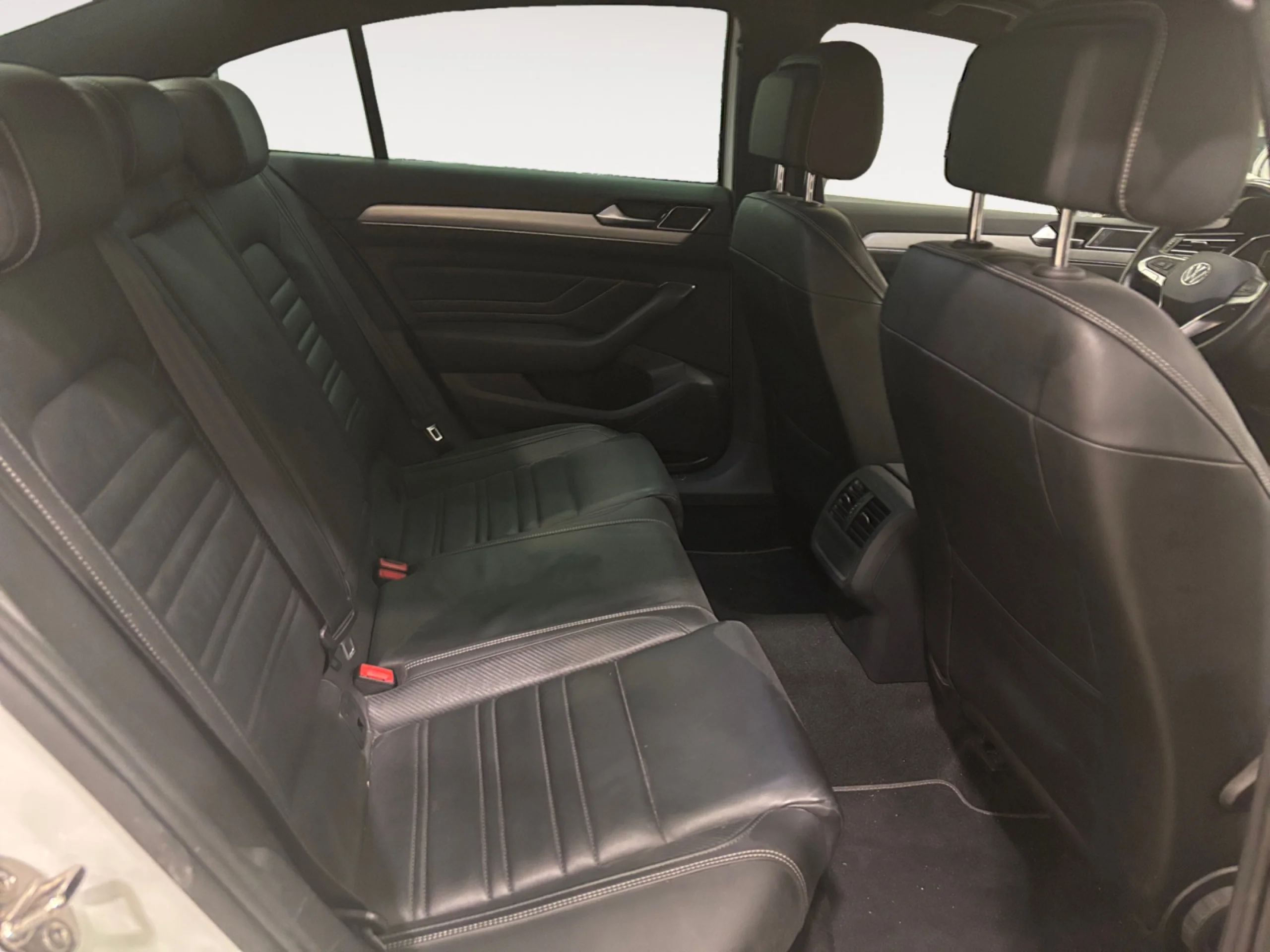 VOLKSWAGEN PASSAT R LINE 2.0 TDI 110KW (150CV) DSG - Foto 6