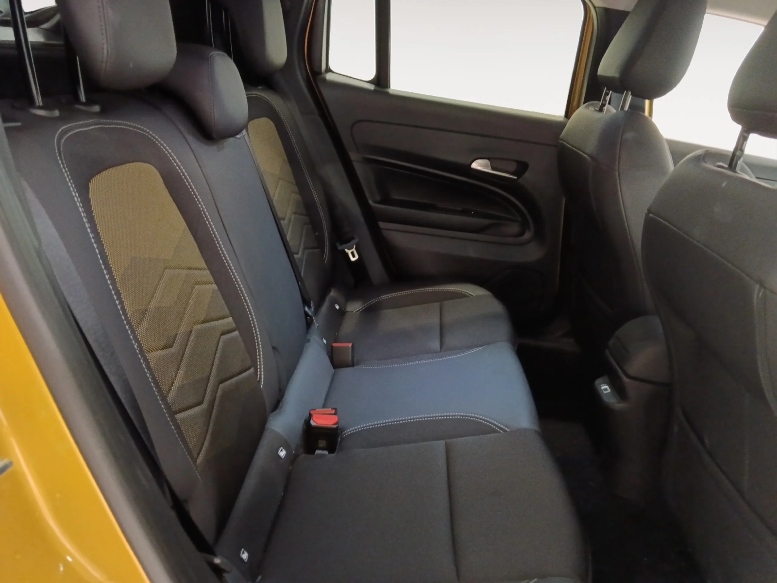 JEEP AVENGER 1.2 EHYBRID 74KW (100CV) SUMMIT - Foto 6