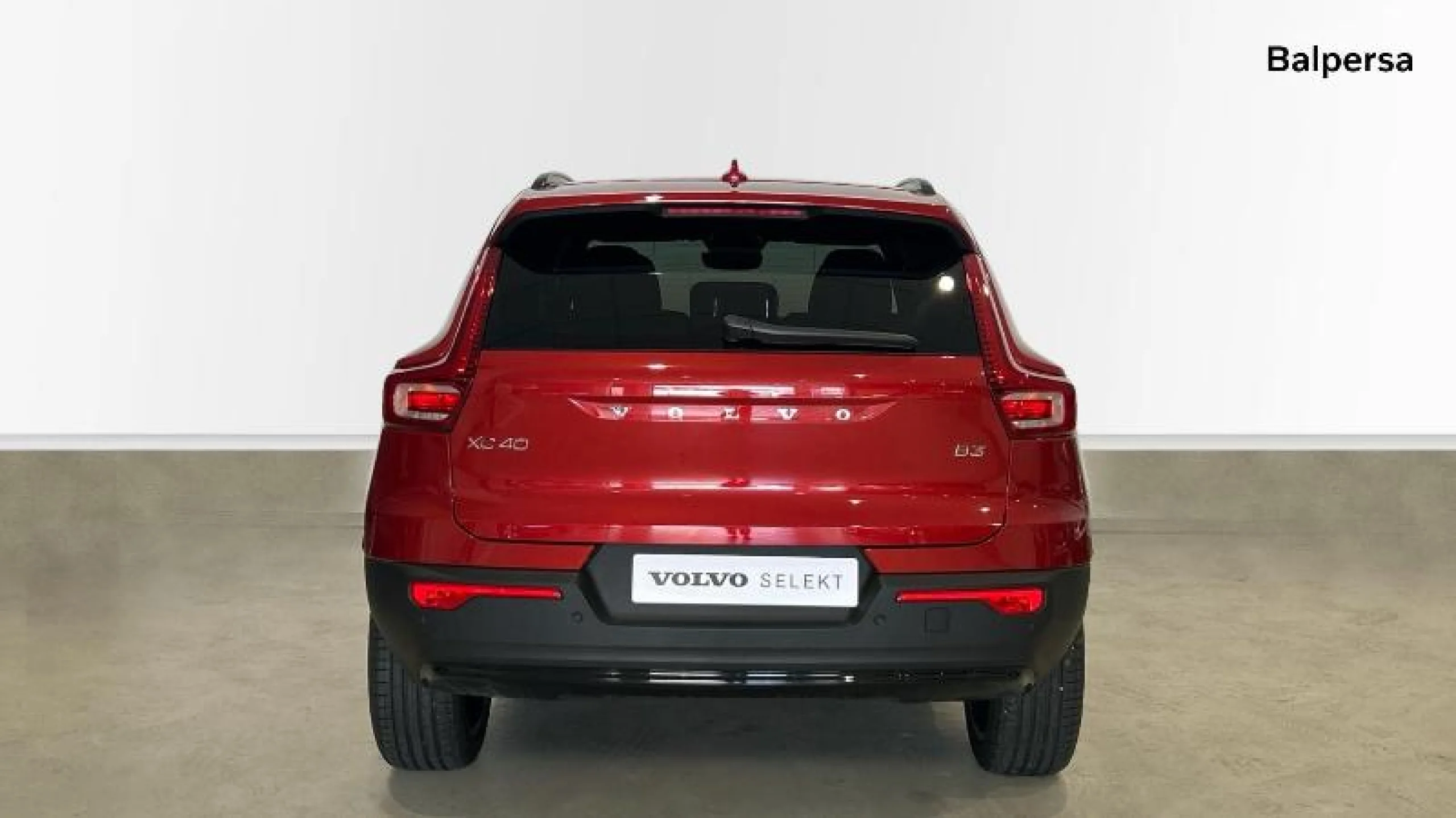 VOLVO XC40 2.0 B3 G PLUS DARK AUTO - Foto 4