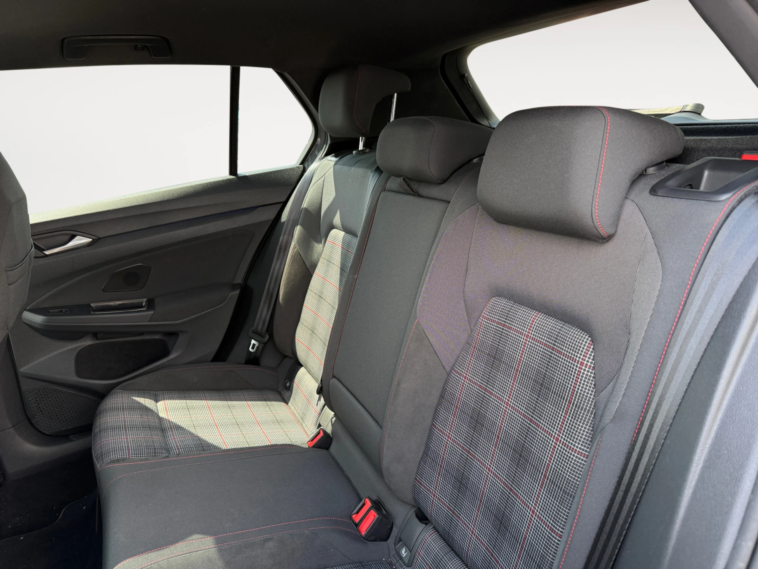 VOLKSWAGEN GOLF GTI 2.0 TSI 180KW (245CV) DSG - Foto 6