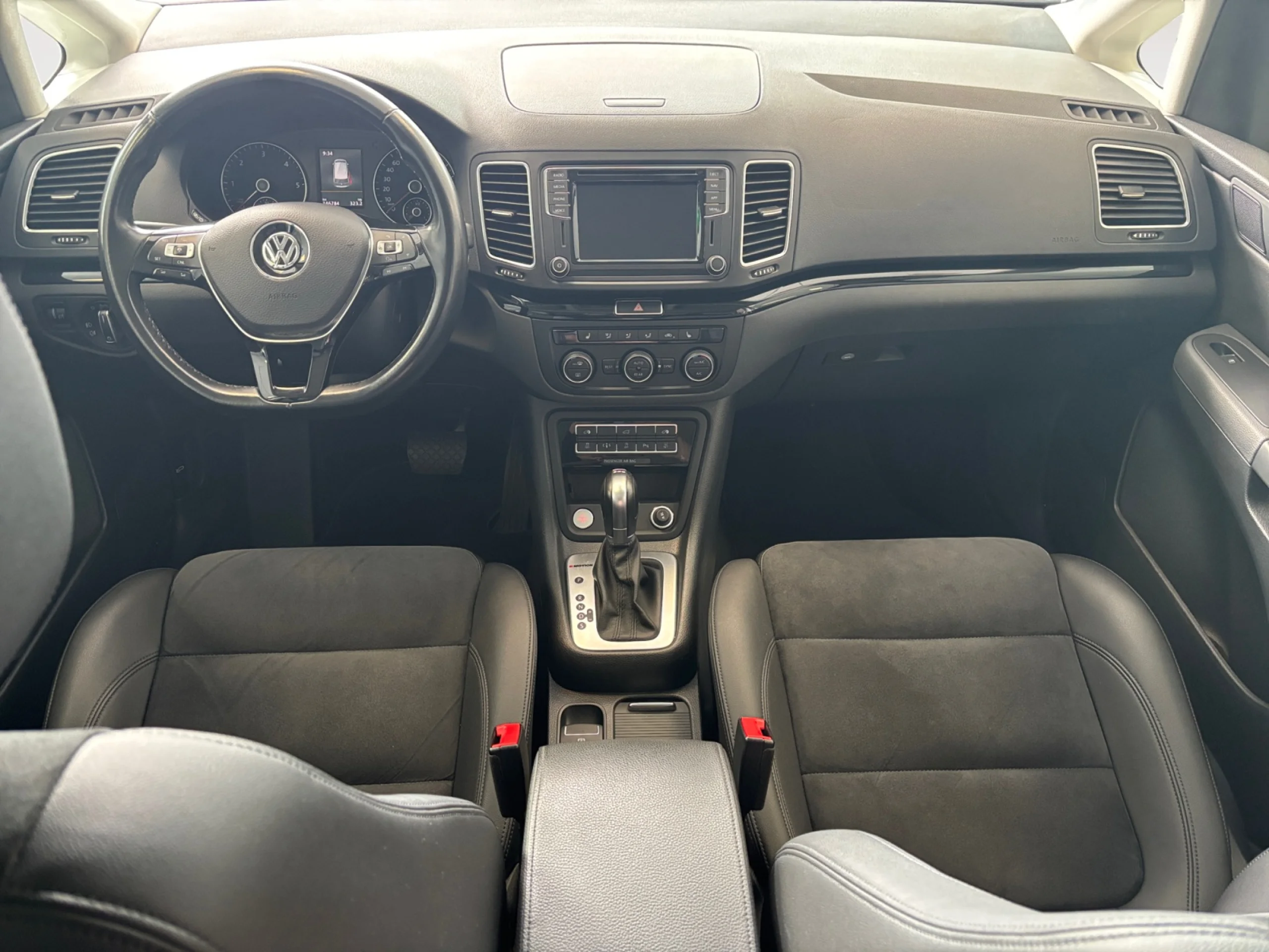 VOLKSWAGEN SHARAN SPORT 2.0 TDI 130KW (177CV) DSG 4MOTION - Foto 4