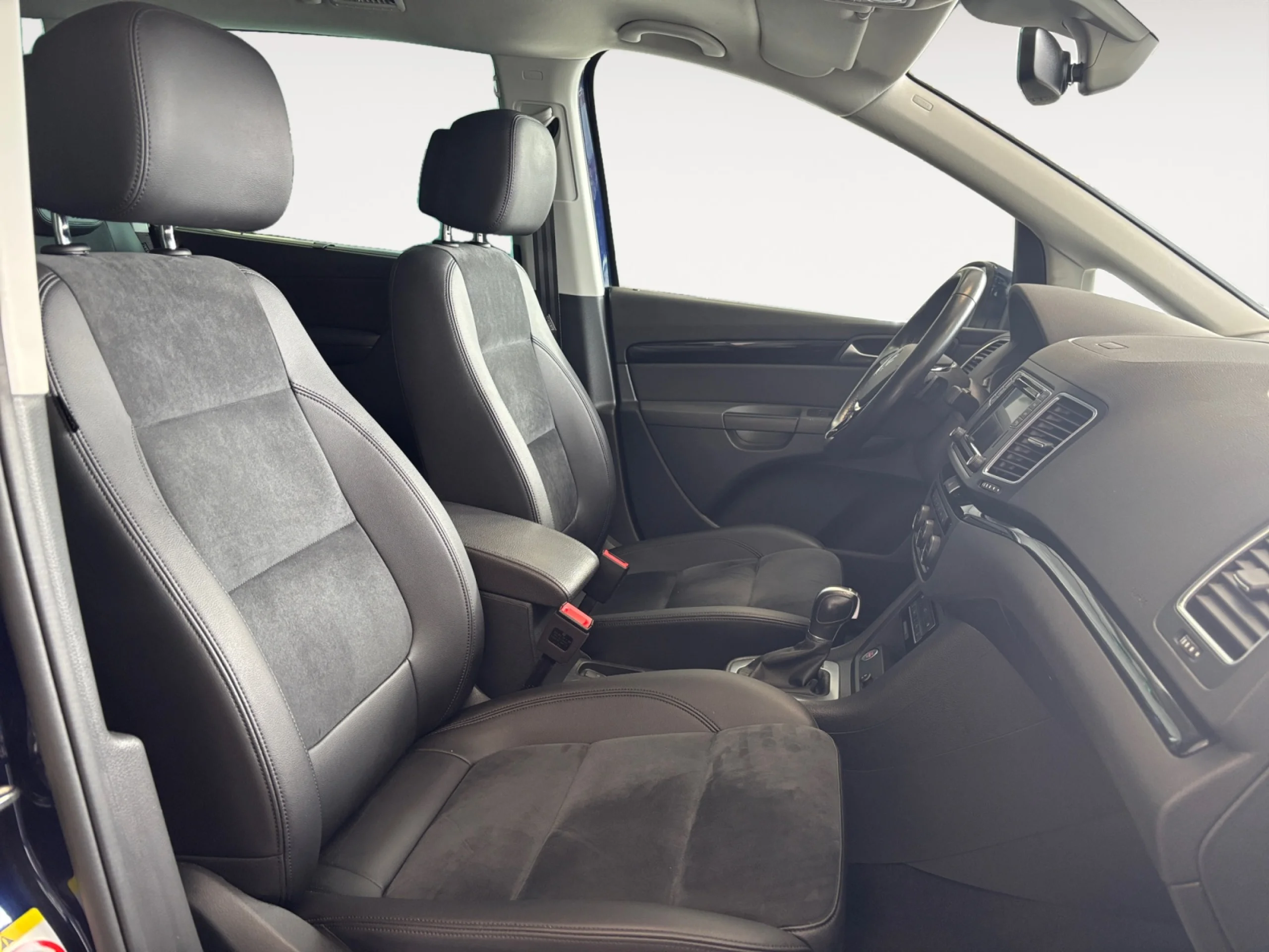 VOLKSWAGEN SHARAN SPORT 2.0 TDI 130KW (177CV) DSG 4MOTION - Foto 5