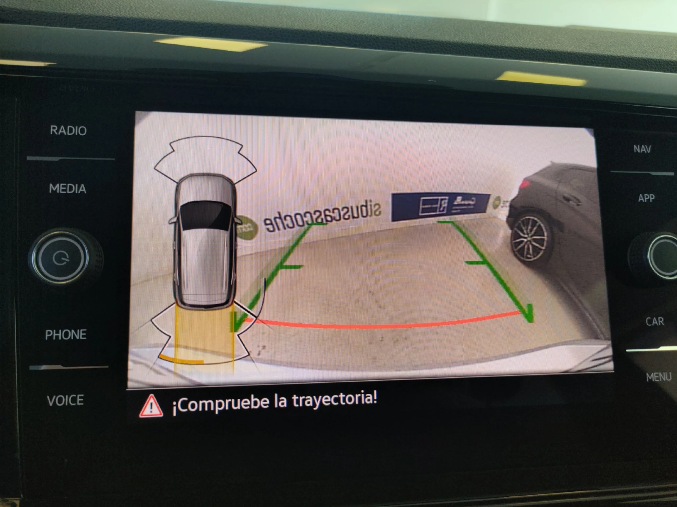 VOLKSWAGEN T CROSS SPORT 1.0 TSI 81KW (110CV) DSG - Foto 14