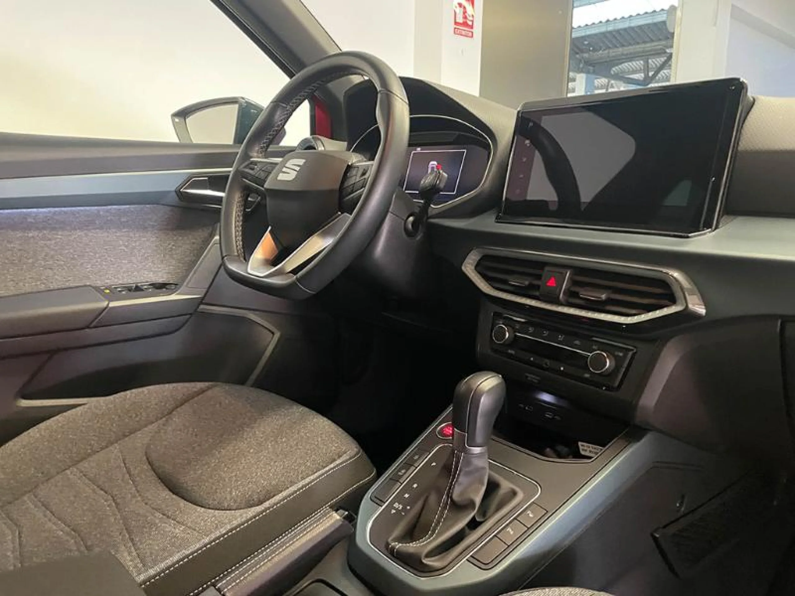 SEAT ARONA 1.0 TSI 81KW (110CV) DSG FR PLUS - Foto 11