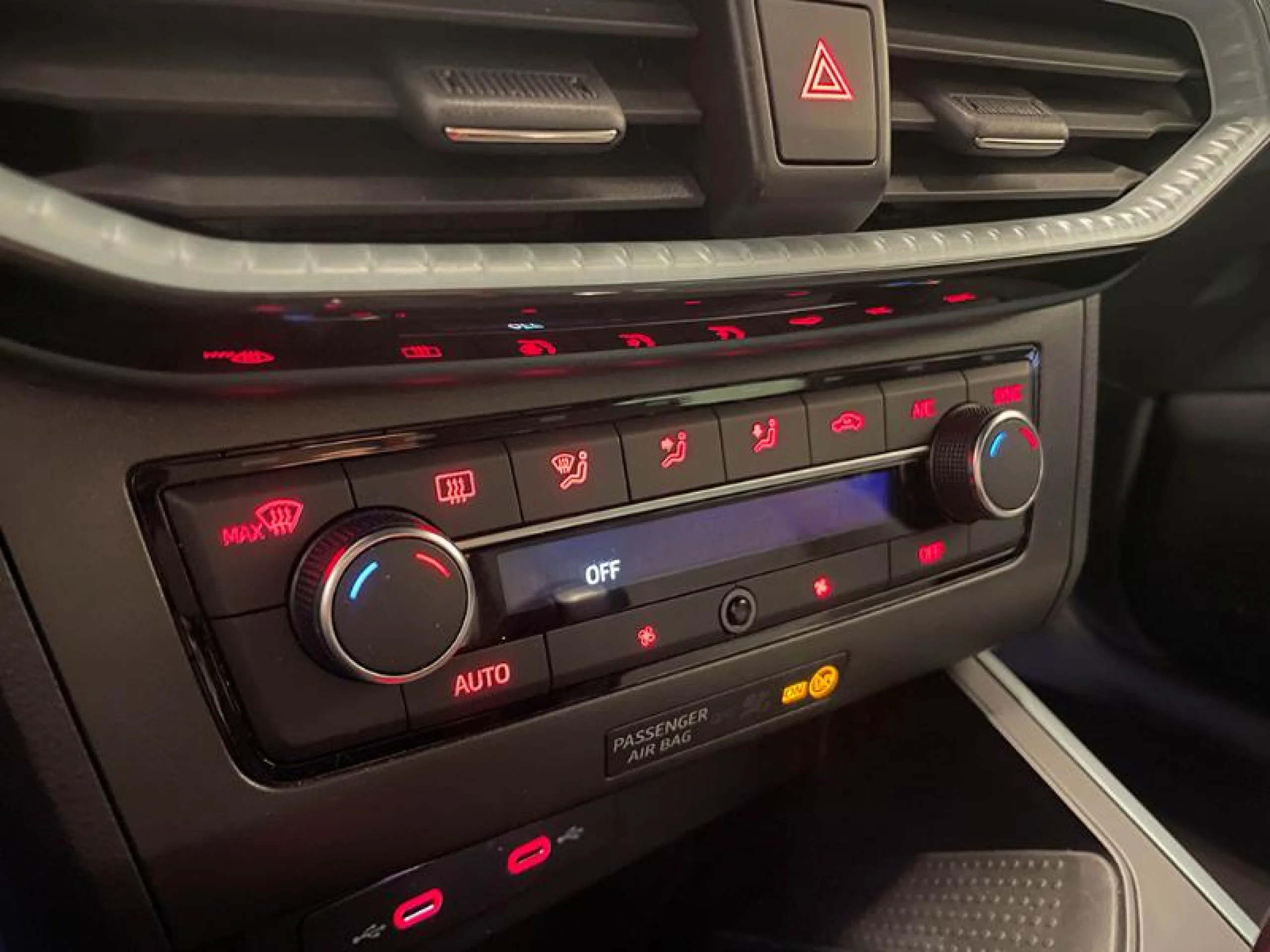 SEAT ARONA 1.0 TSI 81KW (110CV) DSG FR PLUS - Foto 13