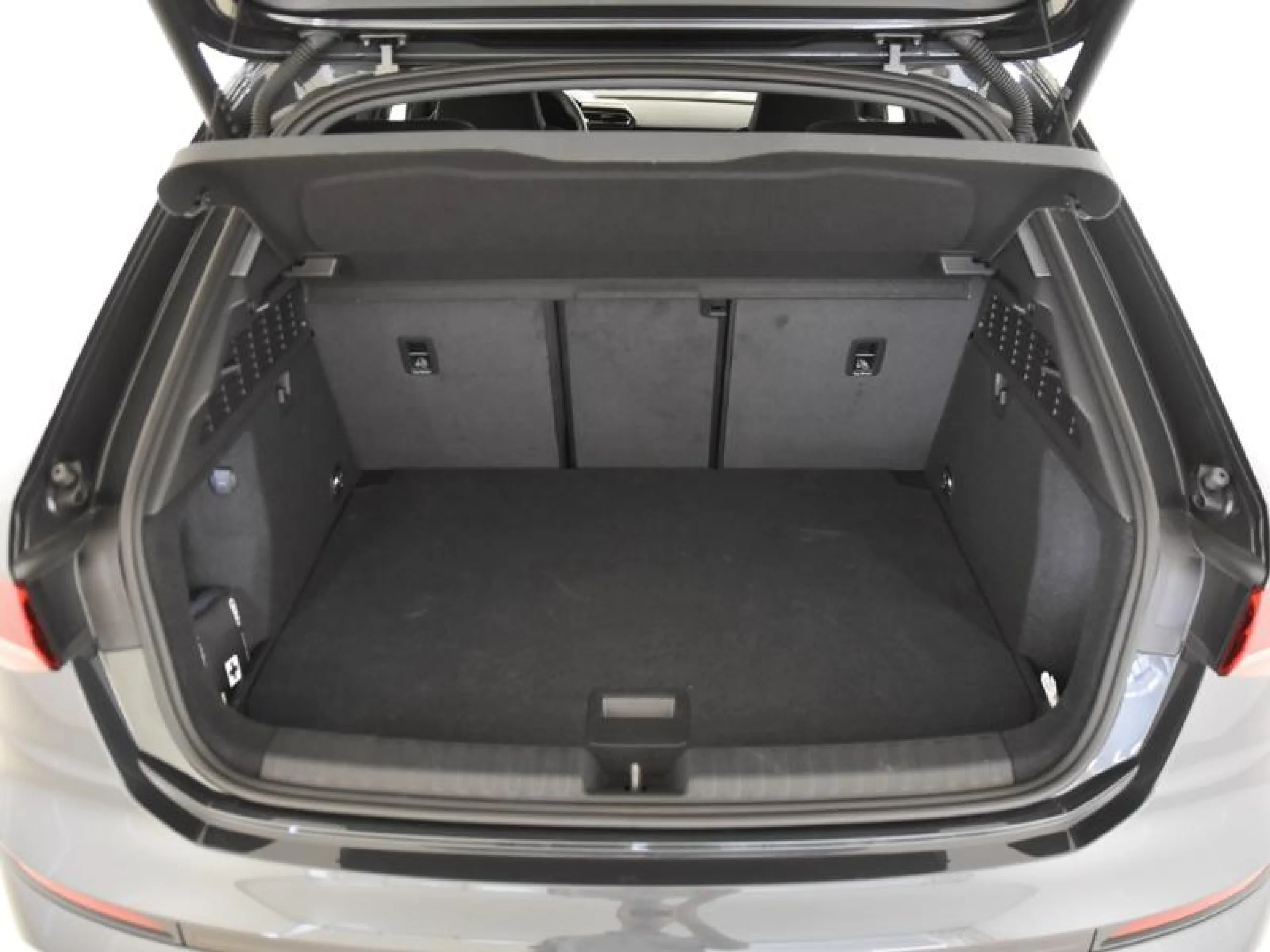 AUDI A3 SPORTBACK A3 SPORTBACK LAUNCH EDITION 40 TFSI E  150(204) KW(CV) S TRONIC - Foto 7