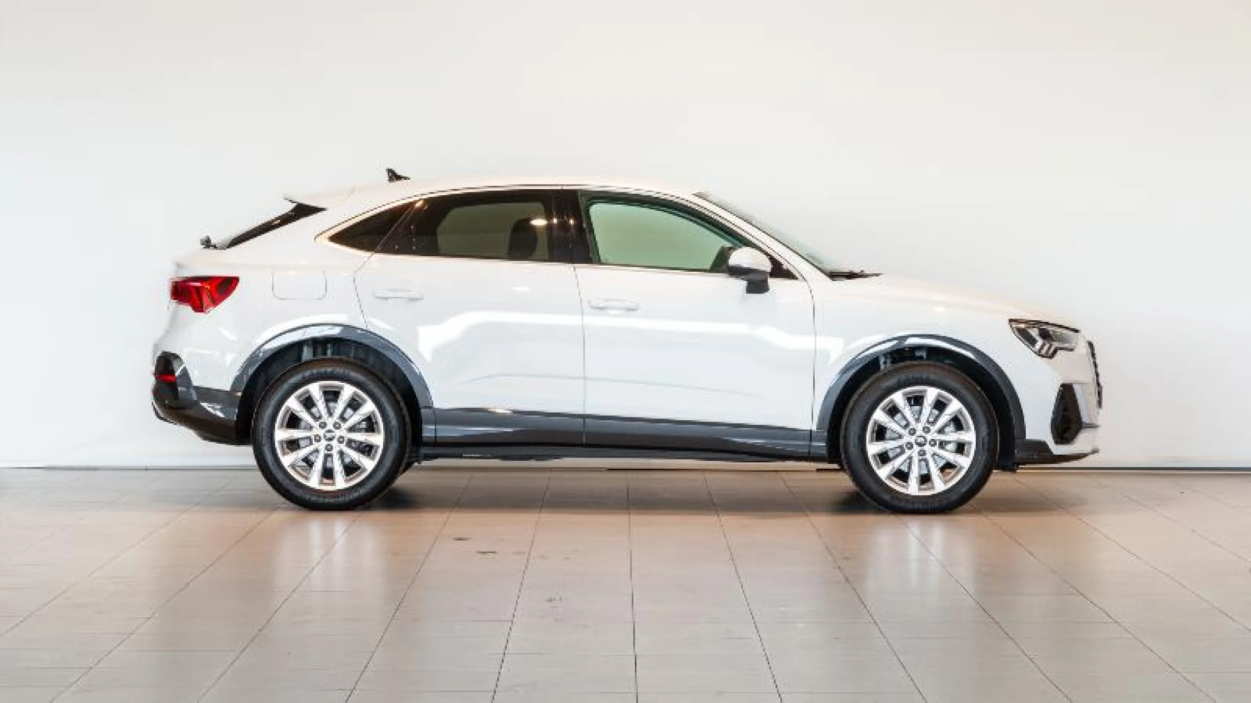 AUDI Q3 SPORTBACK ADVANCED 35 TDI 110KW (150CV) S TRONIC - Foto 3