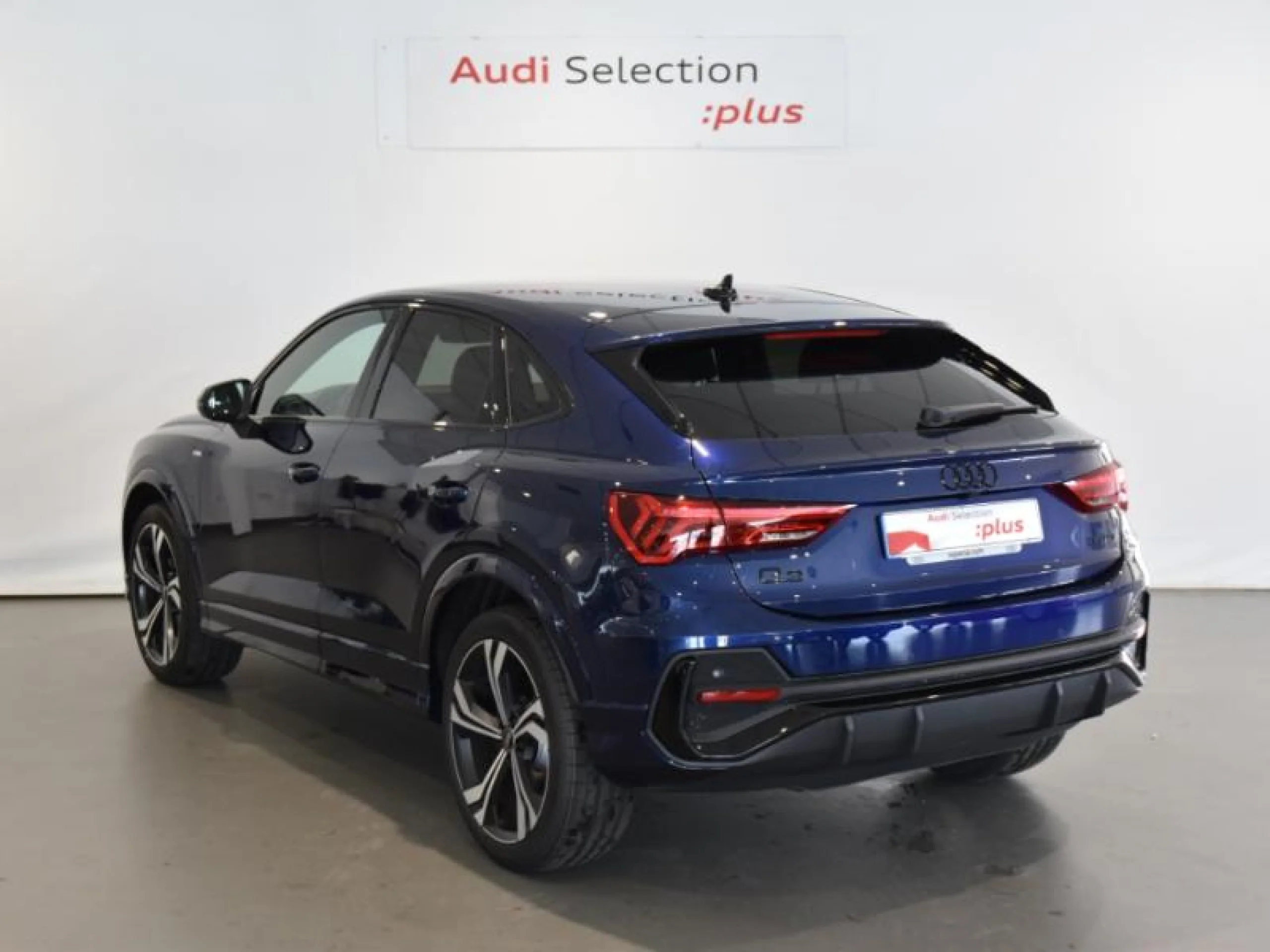 AUDI Q3 SPORTBACK BLACK LINE 35 TDI 110KW (150CV) S TRONIC - Foto 2