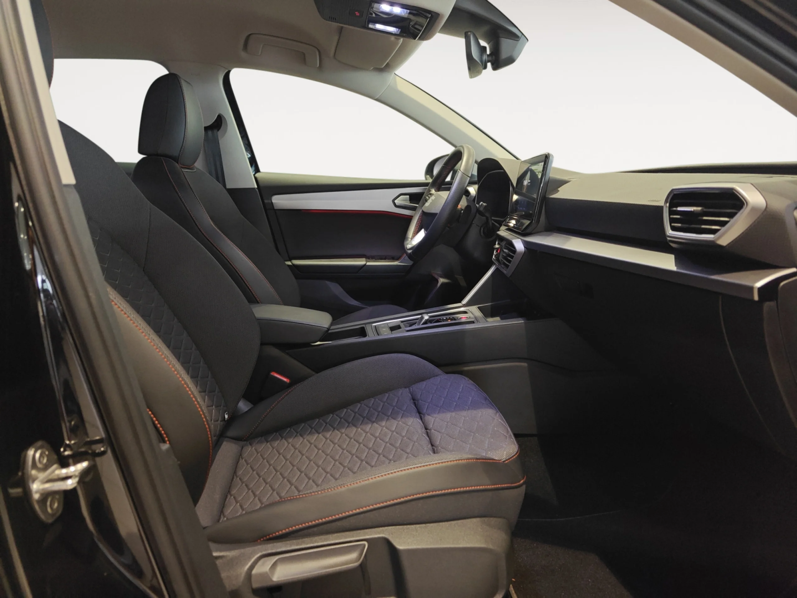 SEAT LEON 2.0 TDI 110KW DSG 7 S&S FR XS - Foto 5