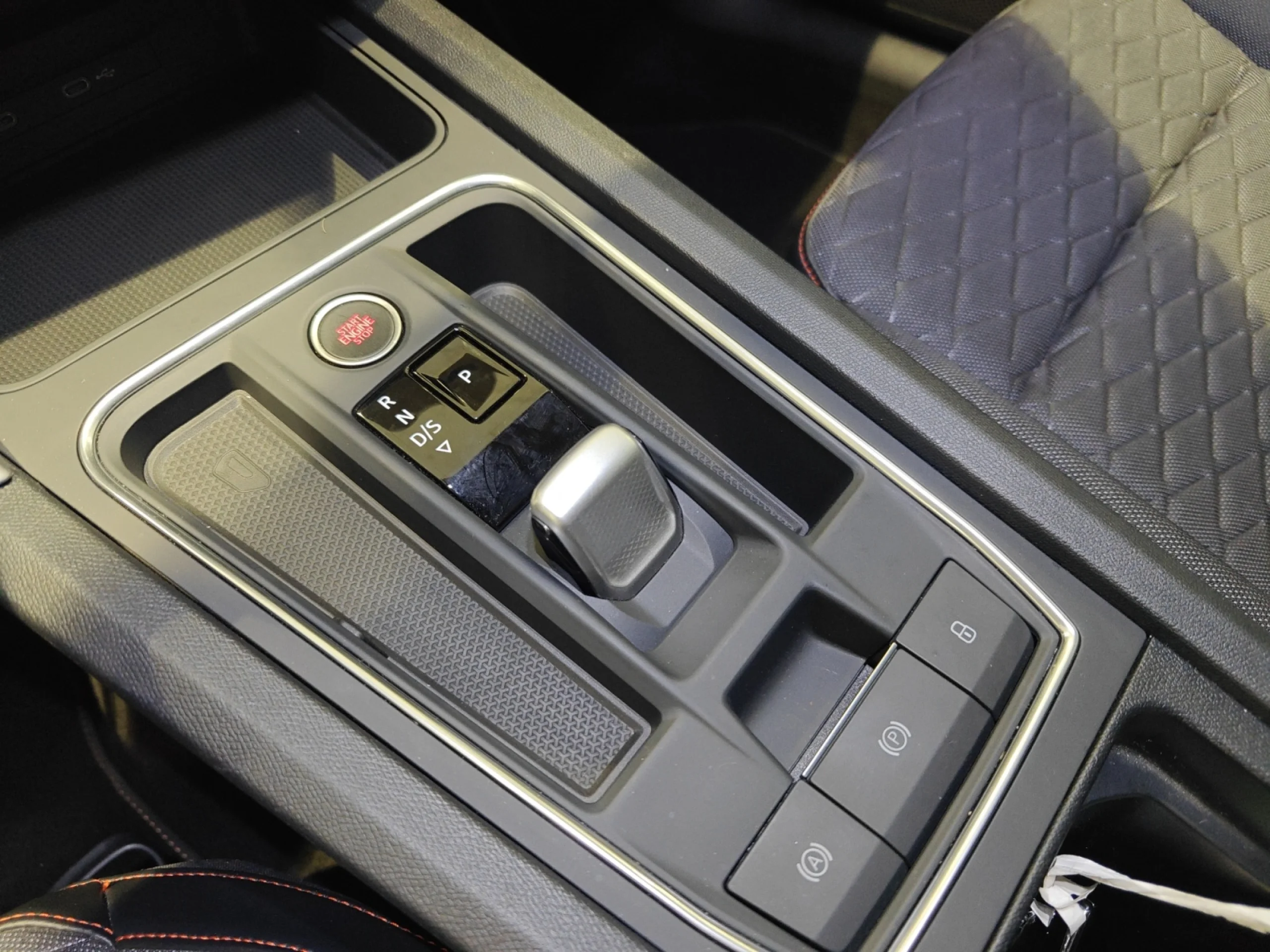 SEAT LEON 2.0 TDI 110KW DSG 7 S&S FR XS - Foto 12