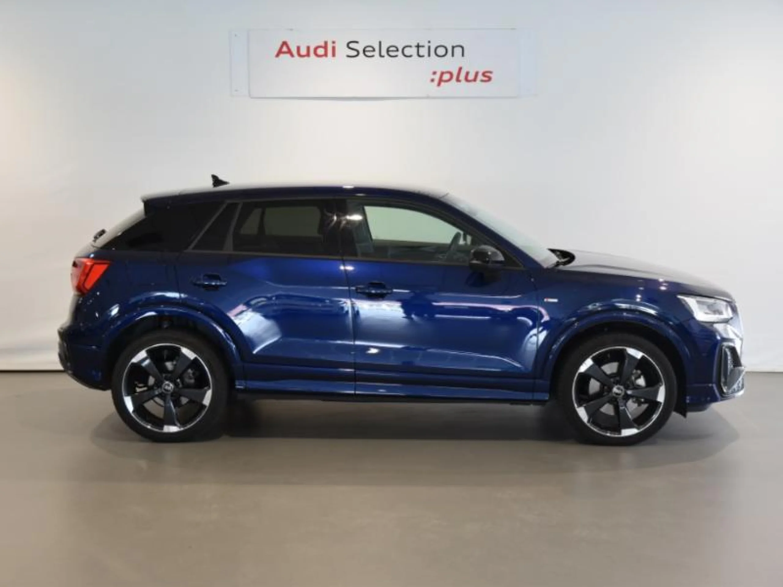 AUDI Q2 BLACK LINE 35 TDI 110KW (150CV) S TRONIC - Foto 3
