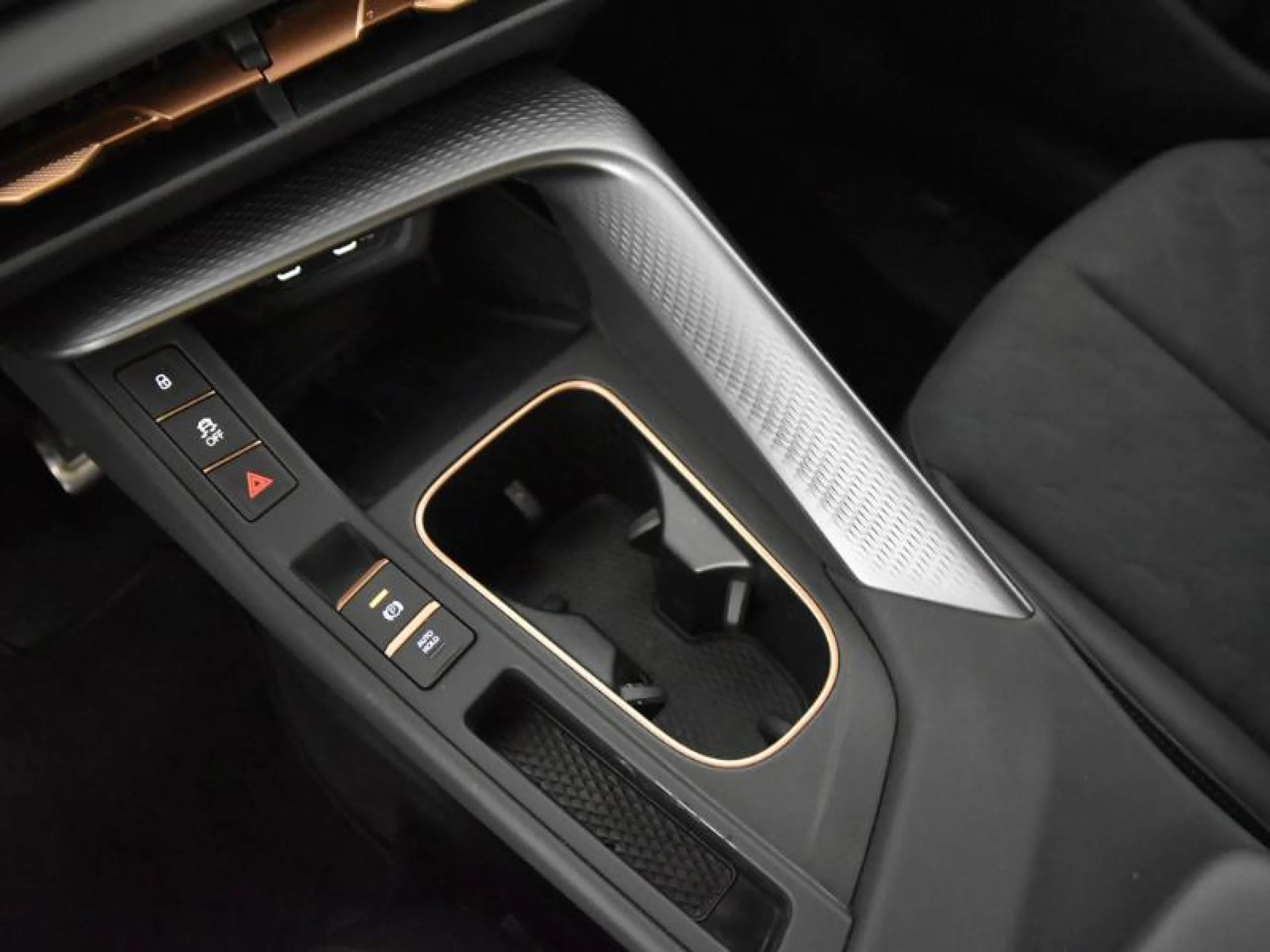 CUPRA TERRAMAR 1.5 TSI E HYBRID 150KW (204 CV) DSG - Foto 11