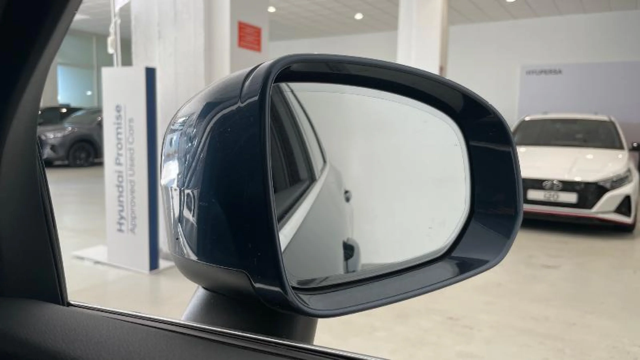 VOLVO XC60 2.0 B4 D MOMENTUM PRO AUTO - Foto 20