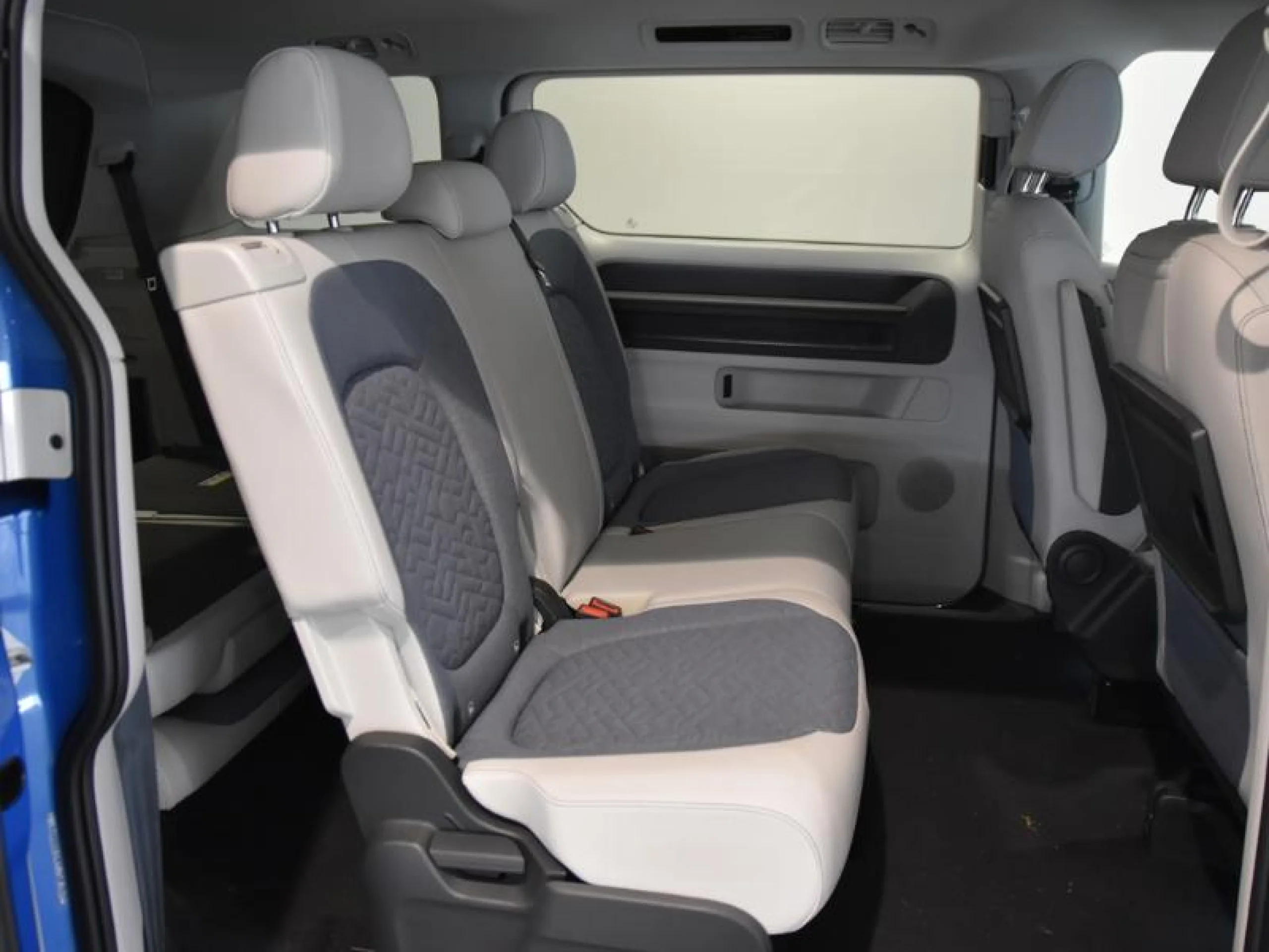 VW COMERCIALES ID. BUZZ ID. BUZZ  PRO 7 ASIENTOS BATALLA LARGA  210 KW (286 CV) 86 KWH AUT 1 VEL. - Foto 6