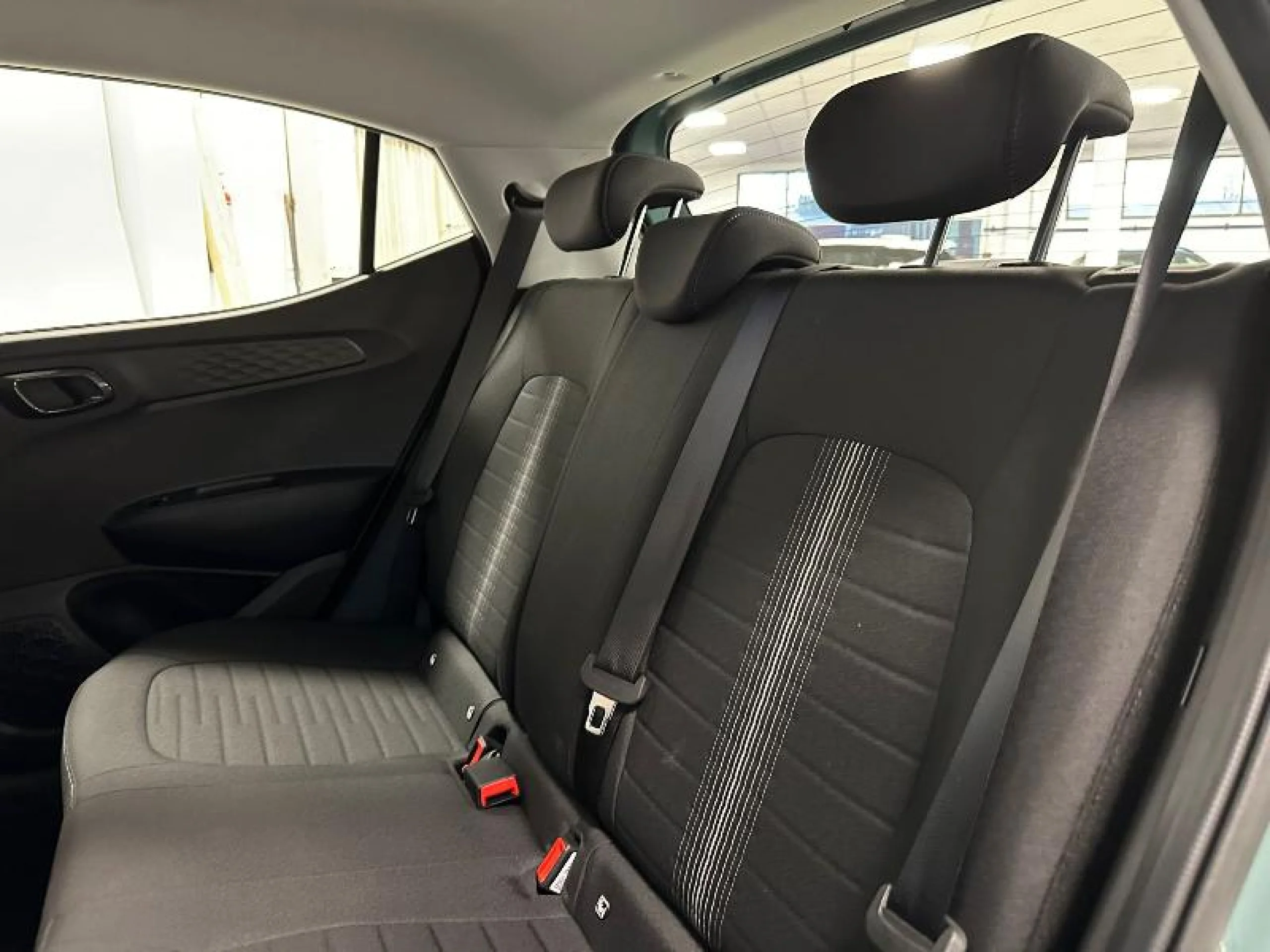 HYUNDAI I10 1.0 KLASS - Foto 11