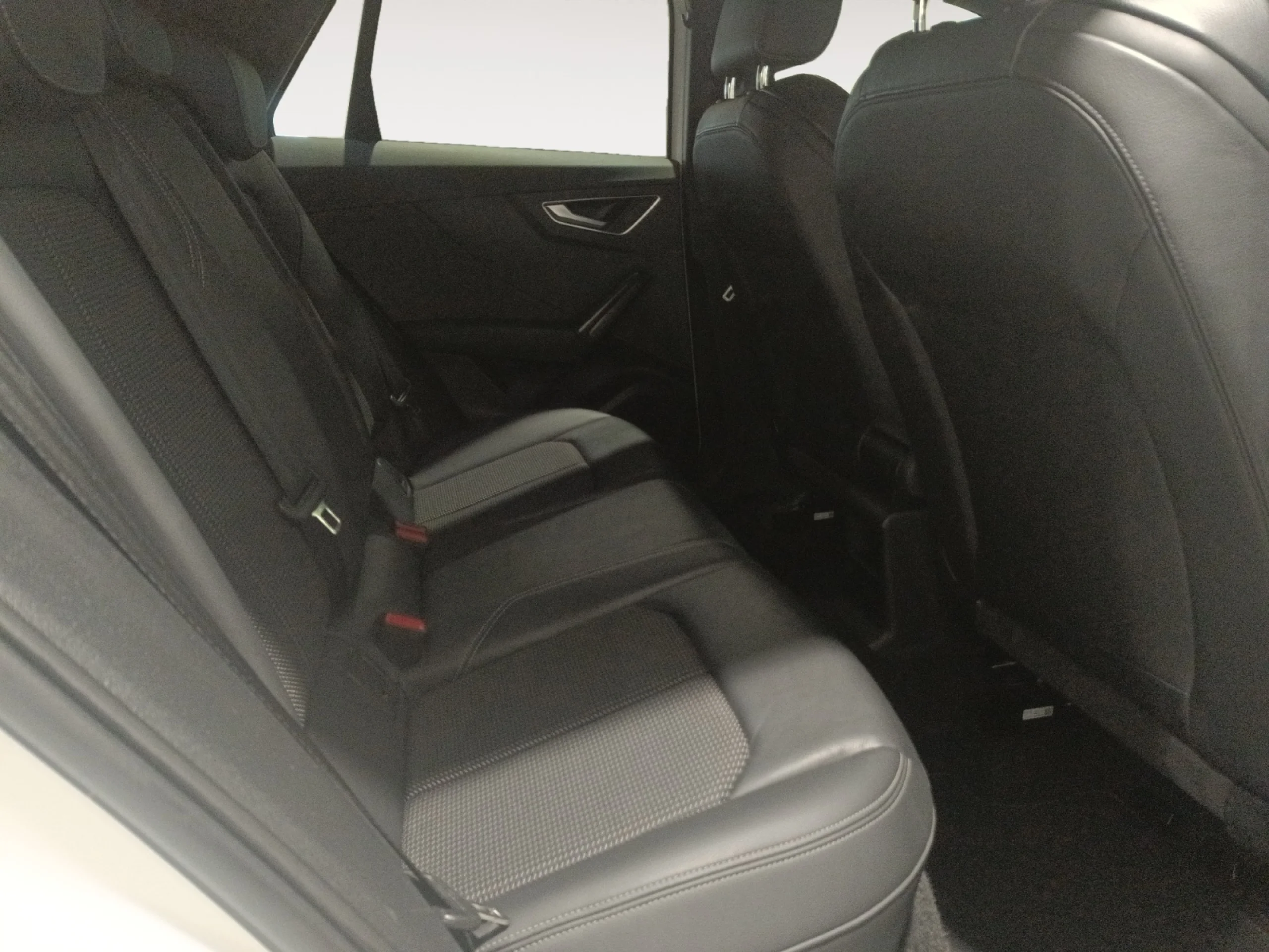 AUDI Q2 BLACK LINE 30 TDI 85KW (116CV) S TRONIC - Foto 3