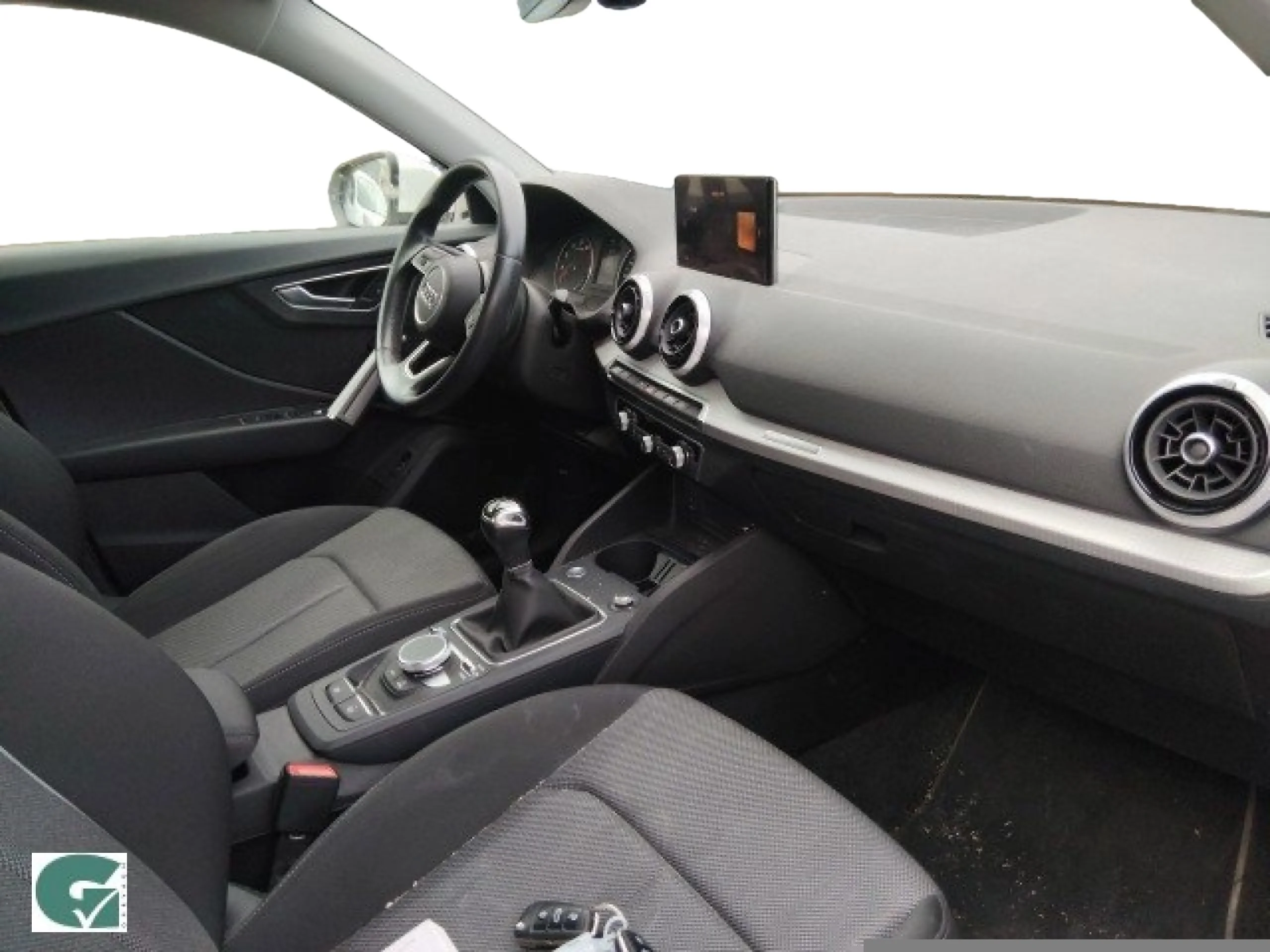 AUDI Q2 30 TFSI 81KW (110CV) - Foto 8